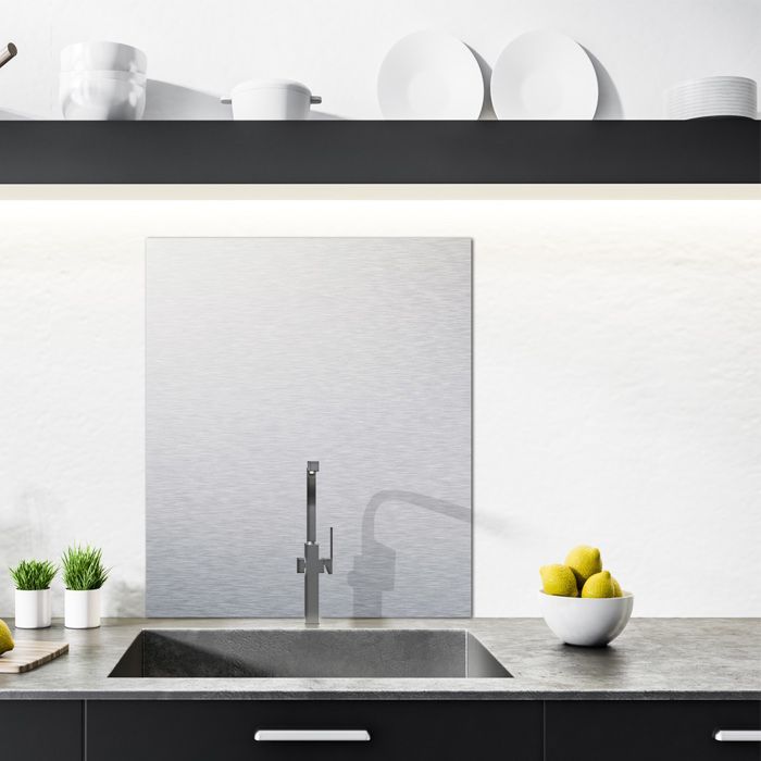 Crédence en aluminium brossé adhesive - 60 x 70 cm - Gris - Face arrière autocollante - Fond de hotte