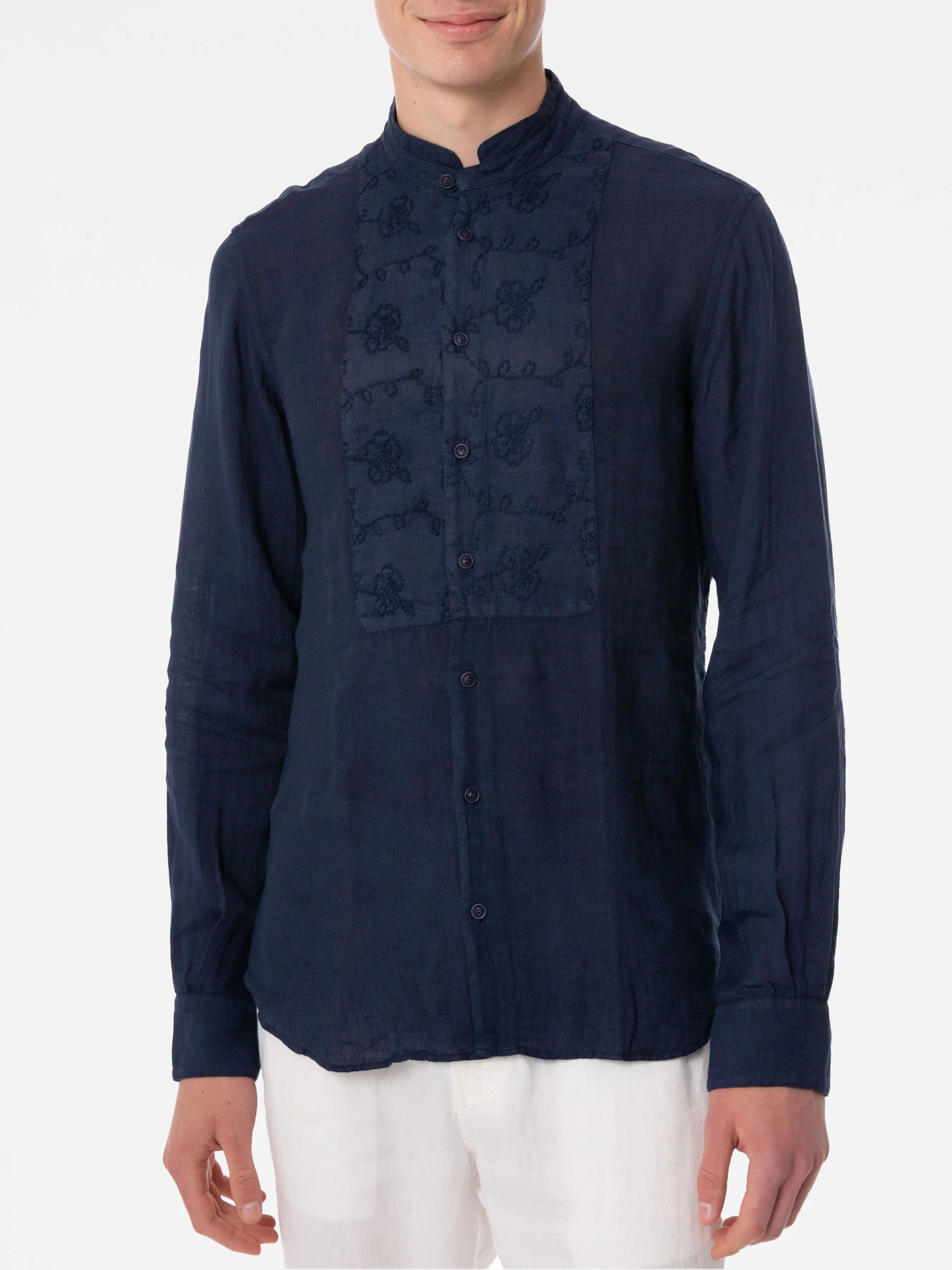 Chemise en lin bleu pour homme avec broderie florale