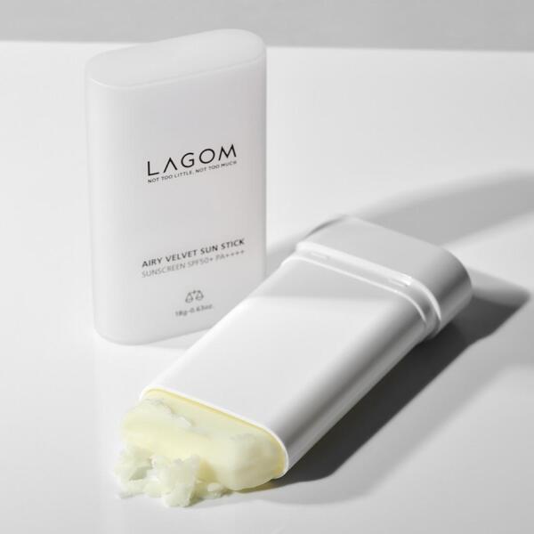 LAGOM Opalovací krém Airy Velvet SPF50+ PA+++ 18g