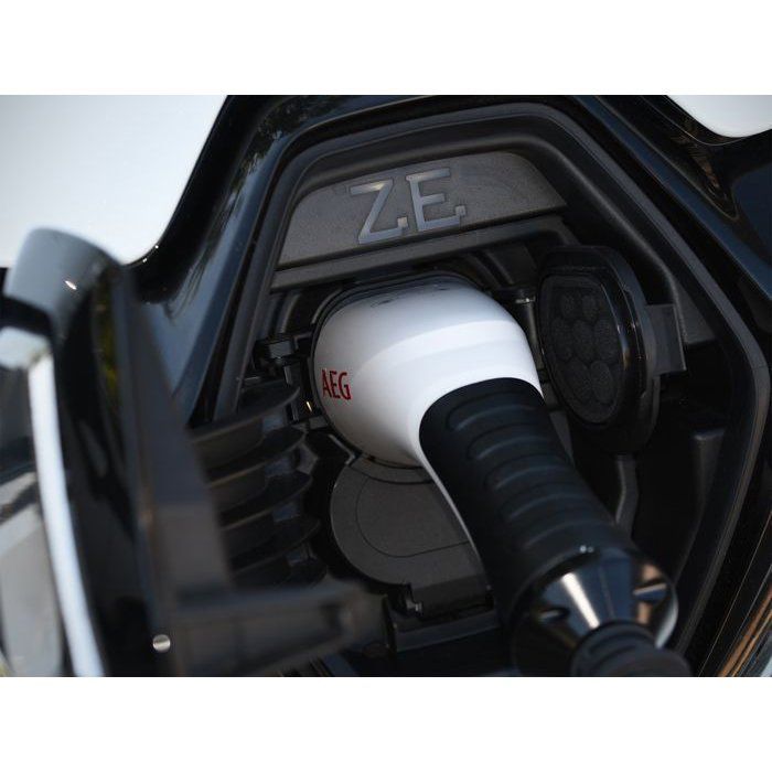 Chargeur portable véhicule électrique & hybride - AEG - Type 2 - Monophasé, 16A, 230V AC - Prise secteur 230V européen - L : 5m.