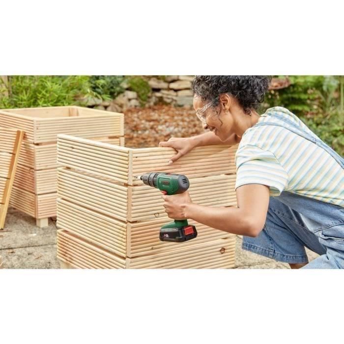 Perceuse visseuse à percussion Bosch EasyImpact 18V40 + (2xbatterie 2,0Ah) + chargeur AL18V-20 in carrying case