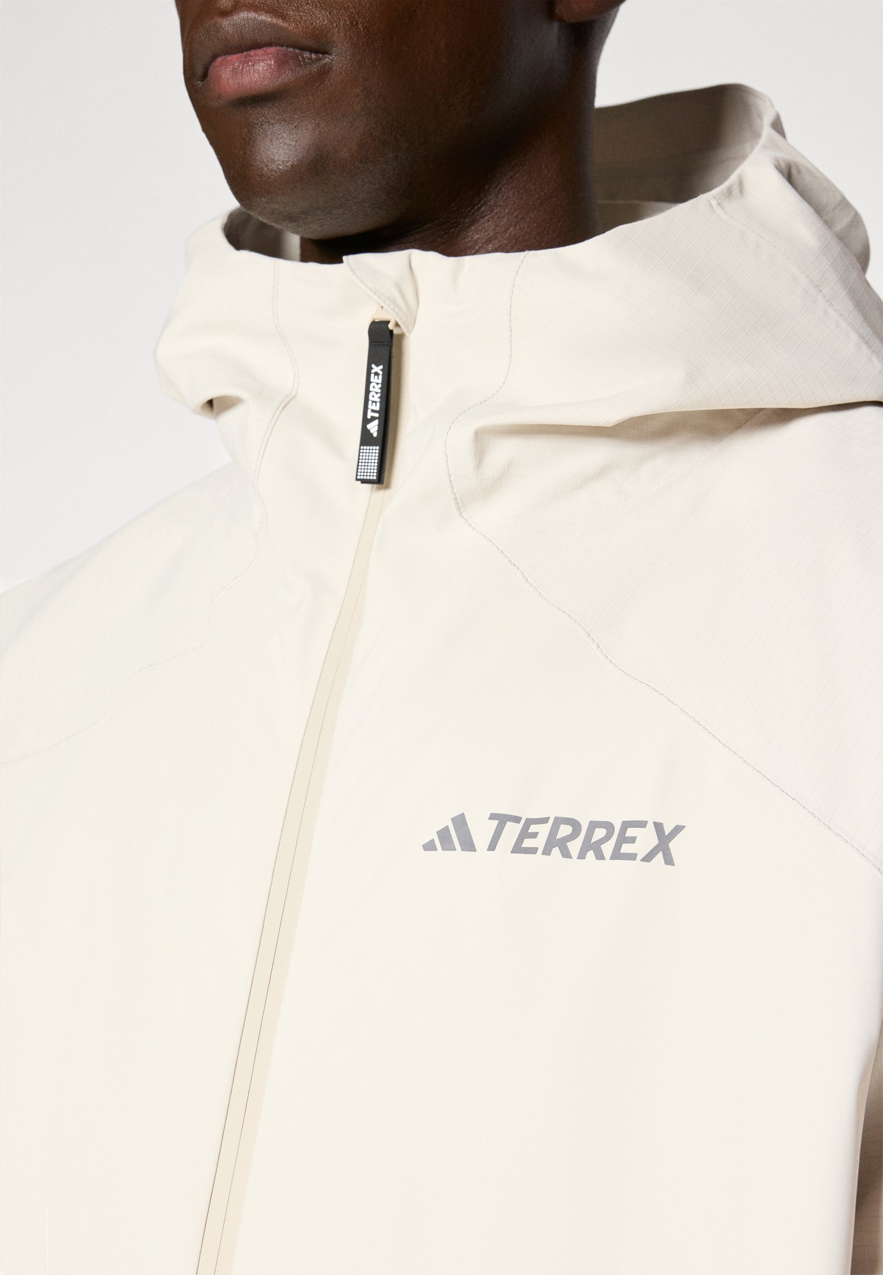 Kurtka outdoorowa Adidas Terrex - alumina