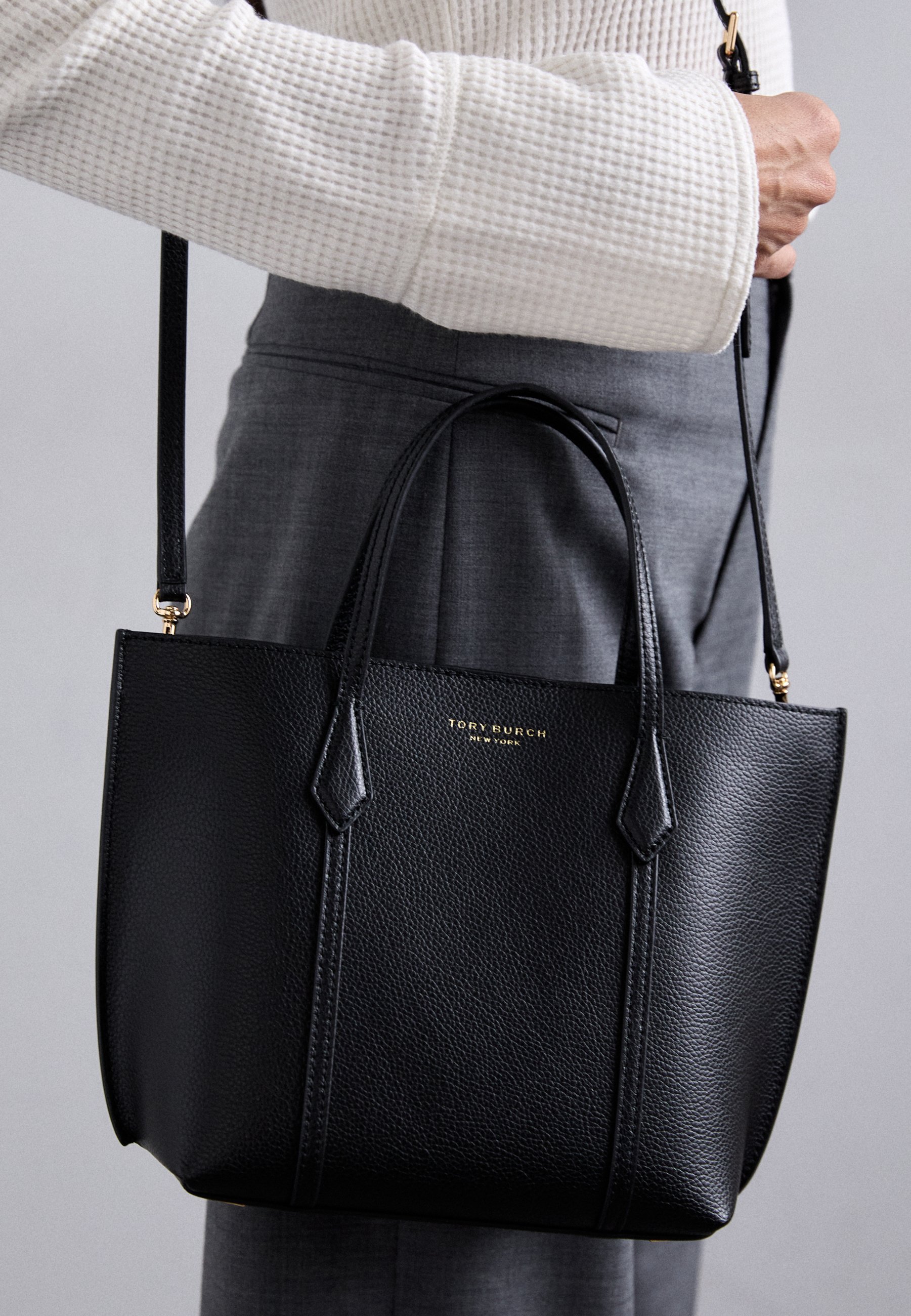 Tory Burch PERRY SMALL TOTE käekott - must
