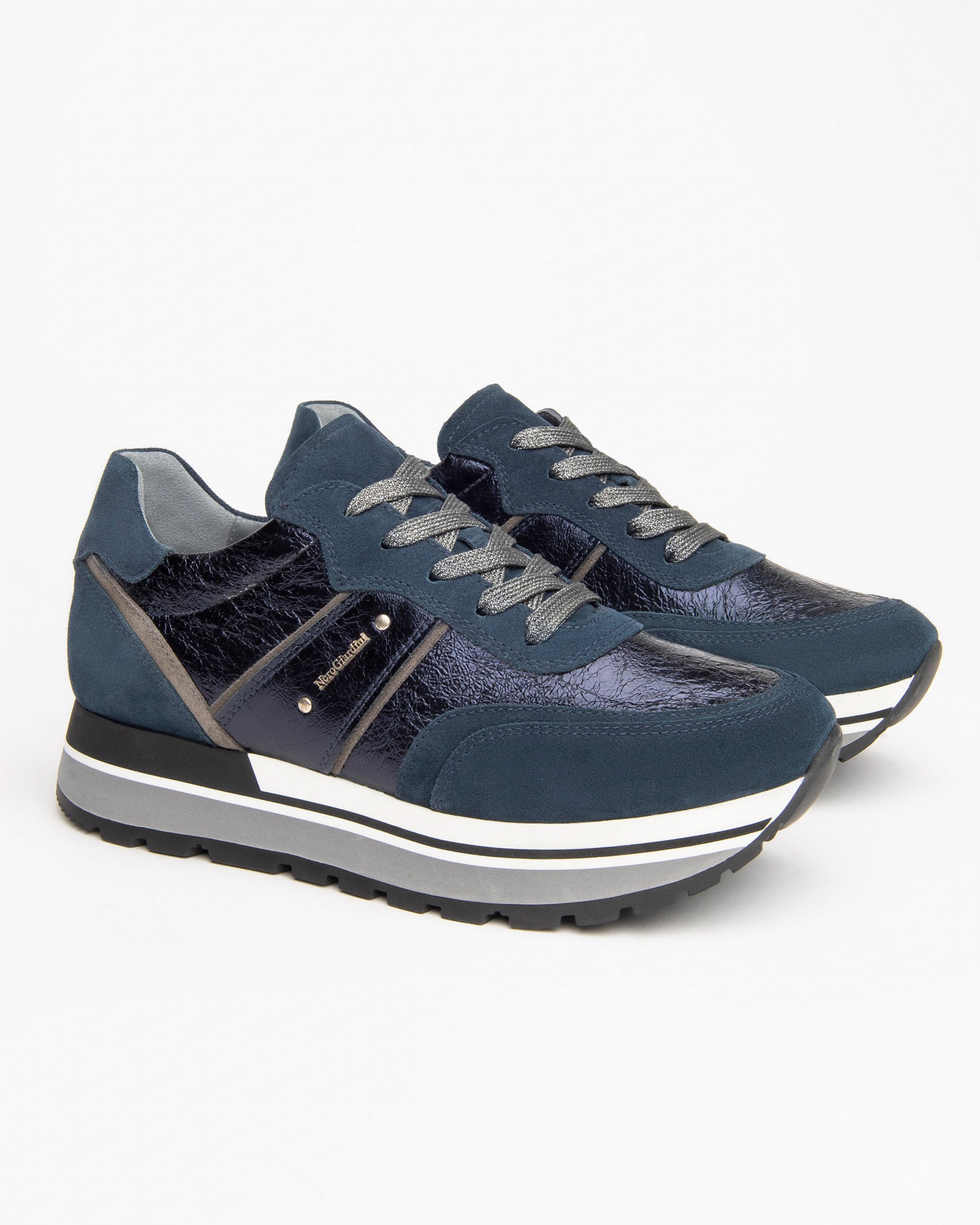  Baskets en cuir et daim pour femmes