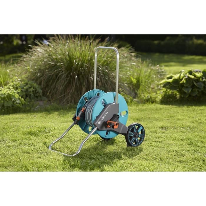 Dévidoir CleverRoll® GARDENA taille M avec kit tuyau 25m - Adapté pour petit jardin - Garantie 5 ans
