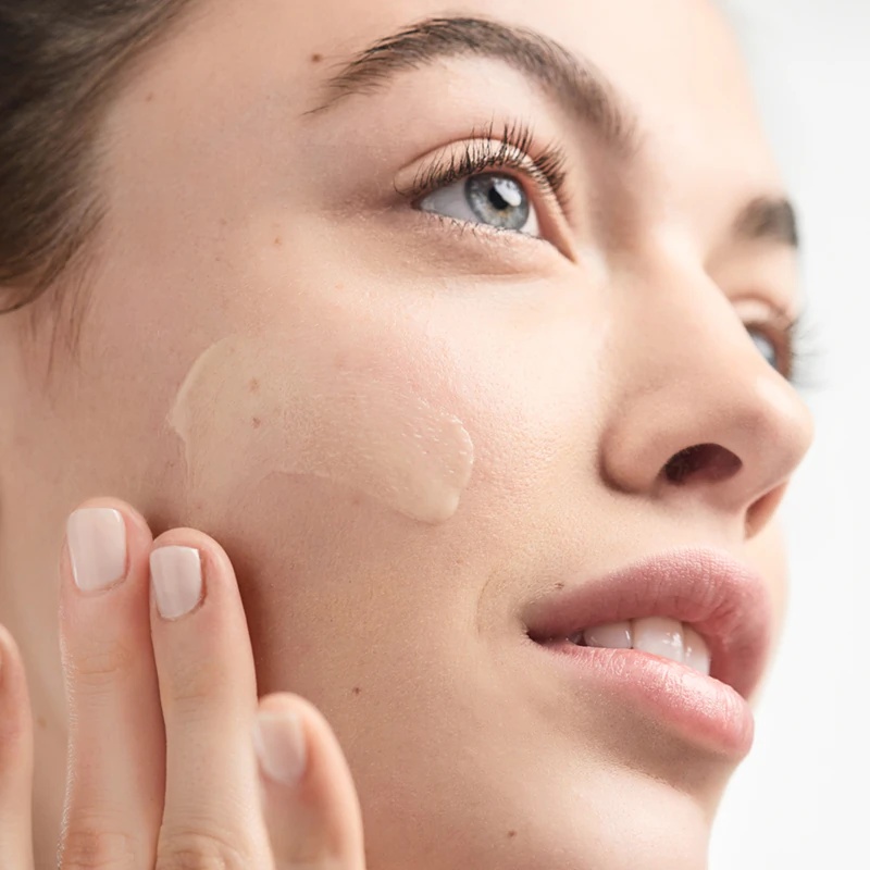 Clinique 3 Steps Dramatically Different™ mitrinošais losjons+ sausai un ļoti sausai ādai