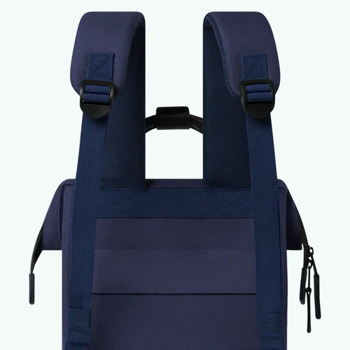 Cabaia Adventurer Kleiner Rucksack, Düsseldorf, lila