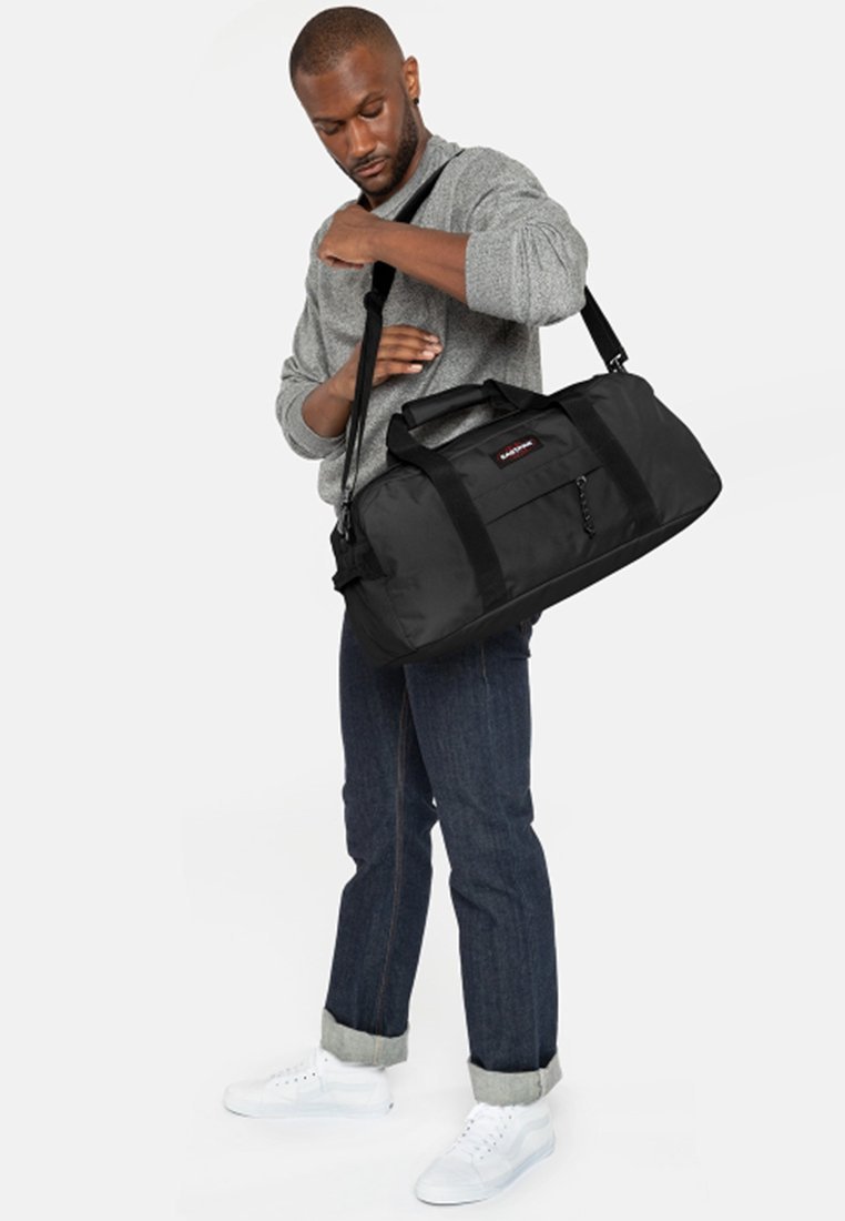 Eastpak STAND + - Reisetasche - schwarz