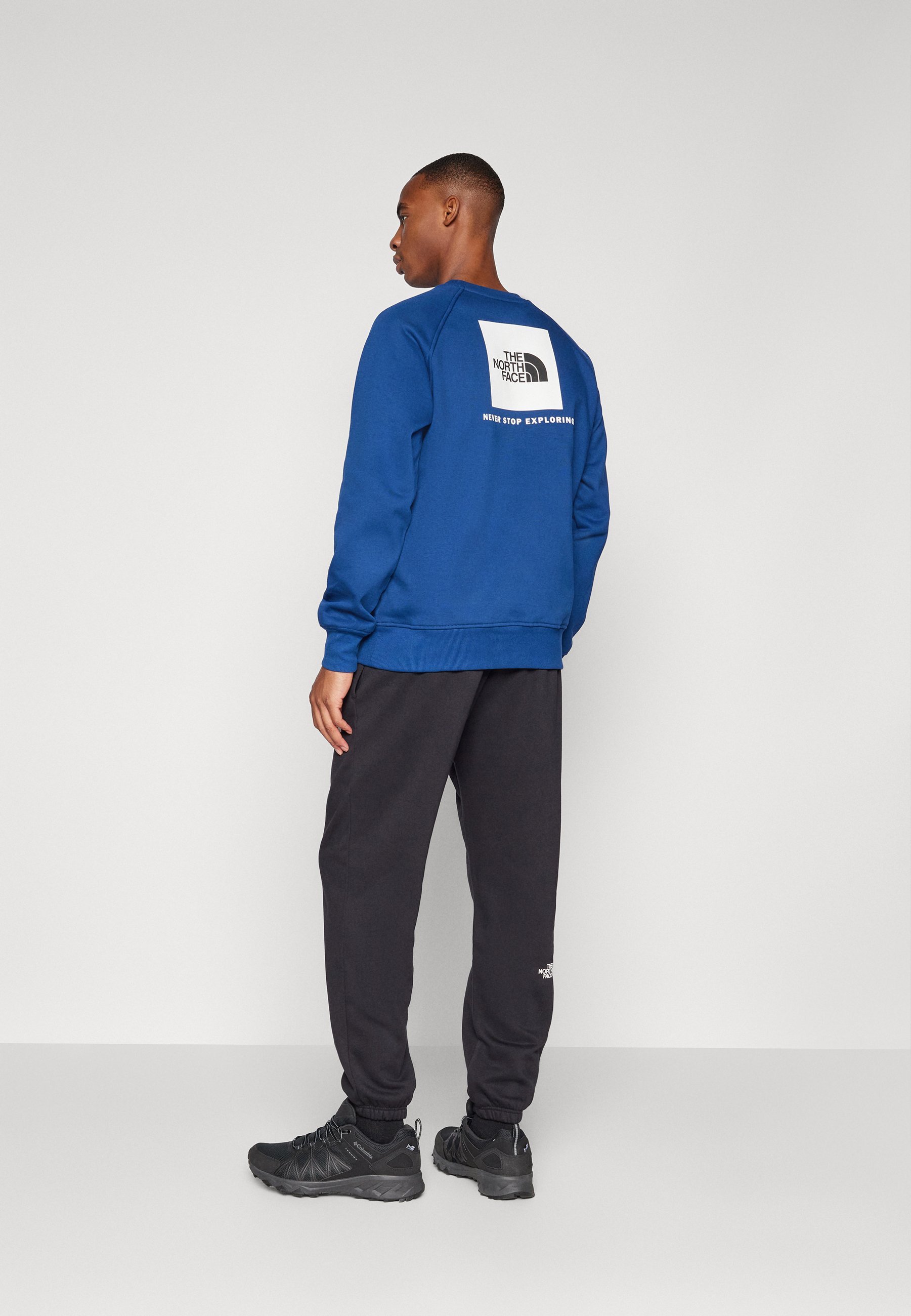 The North Face SIMPLE DOME REGULAR TAPERED JOGGER - Trainingsbroek - zwart
