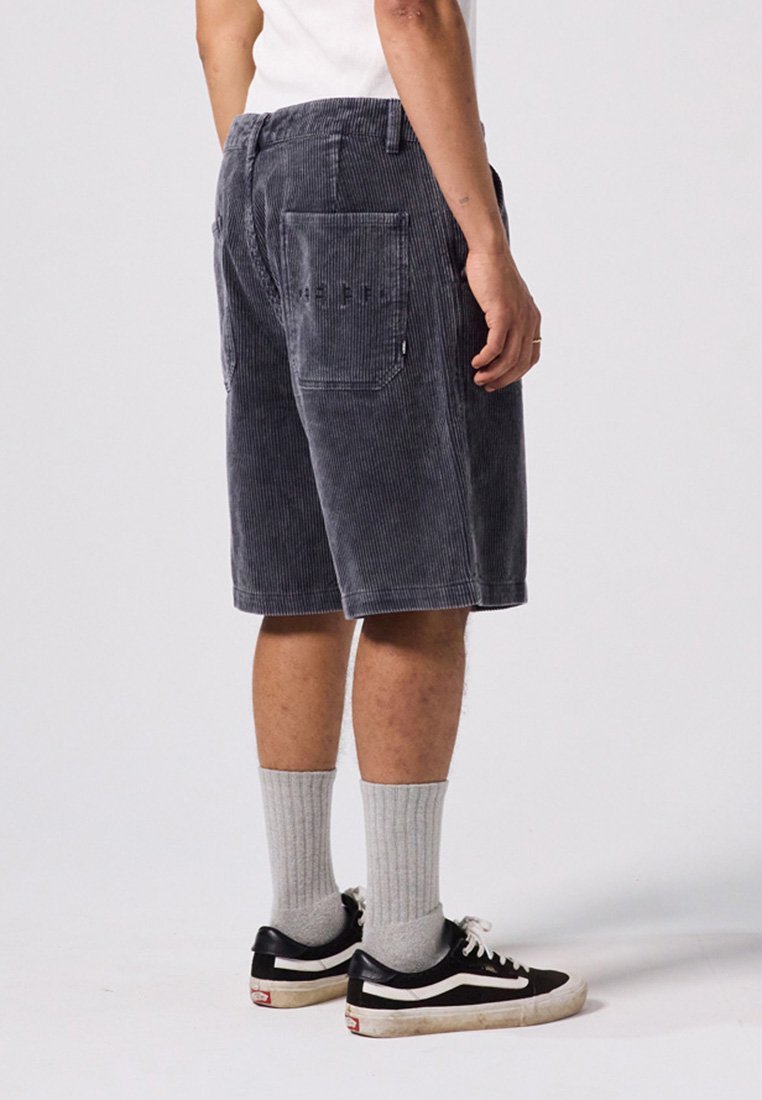 Ehemalige Shorts