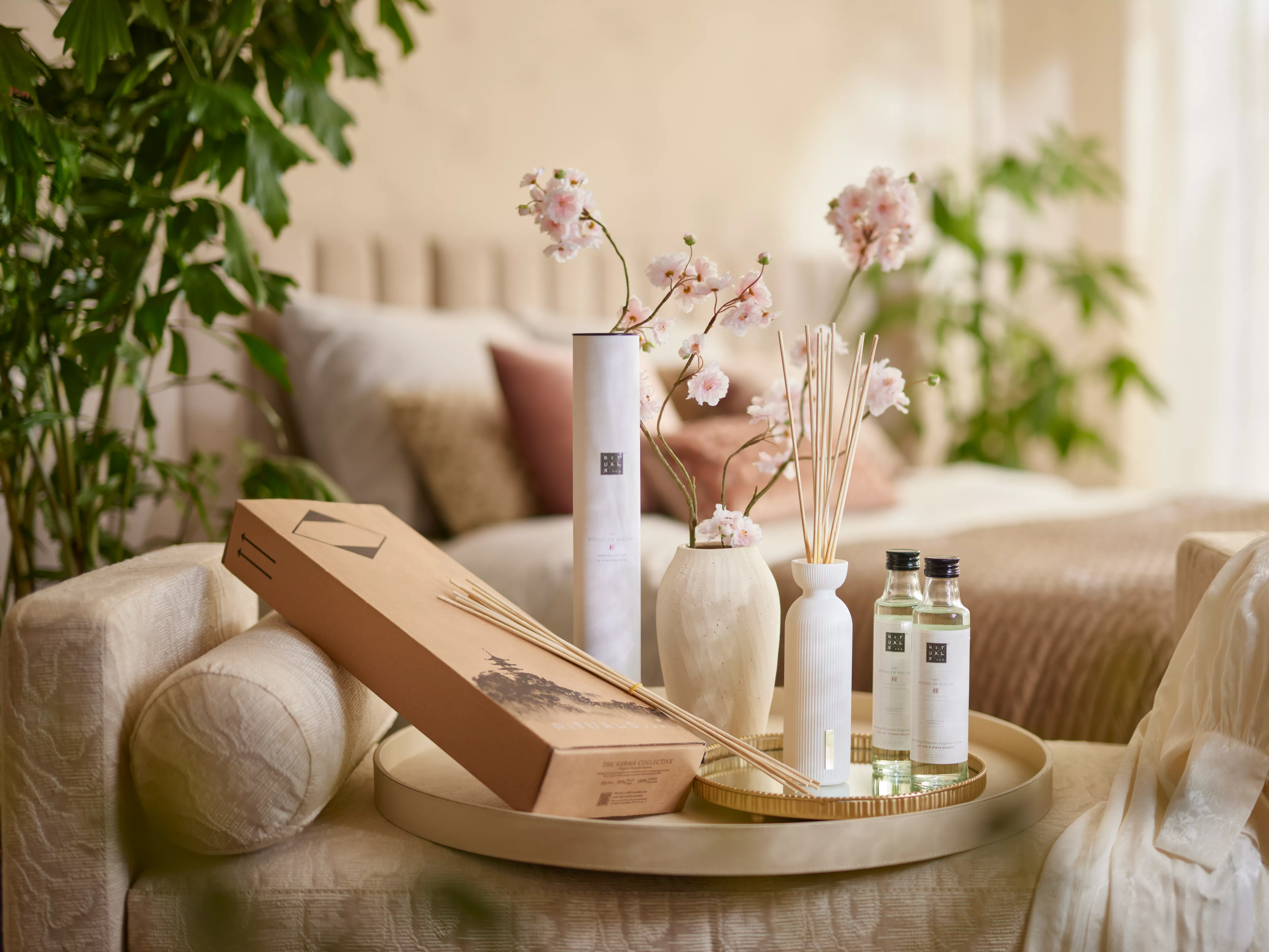 Boîte de recharge économique - Sakura