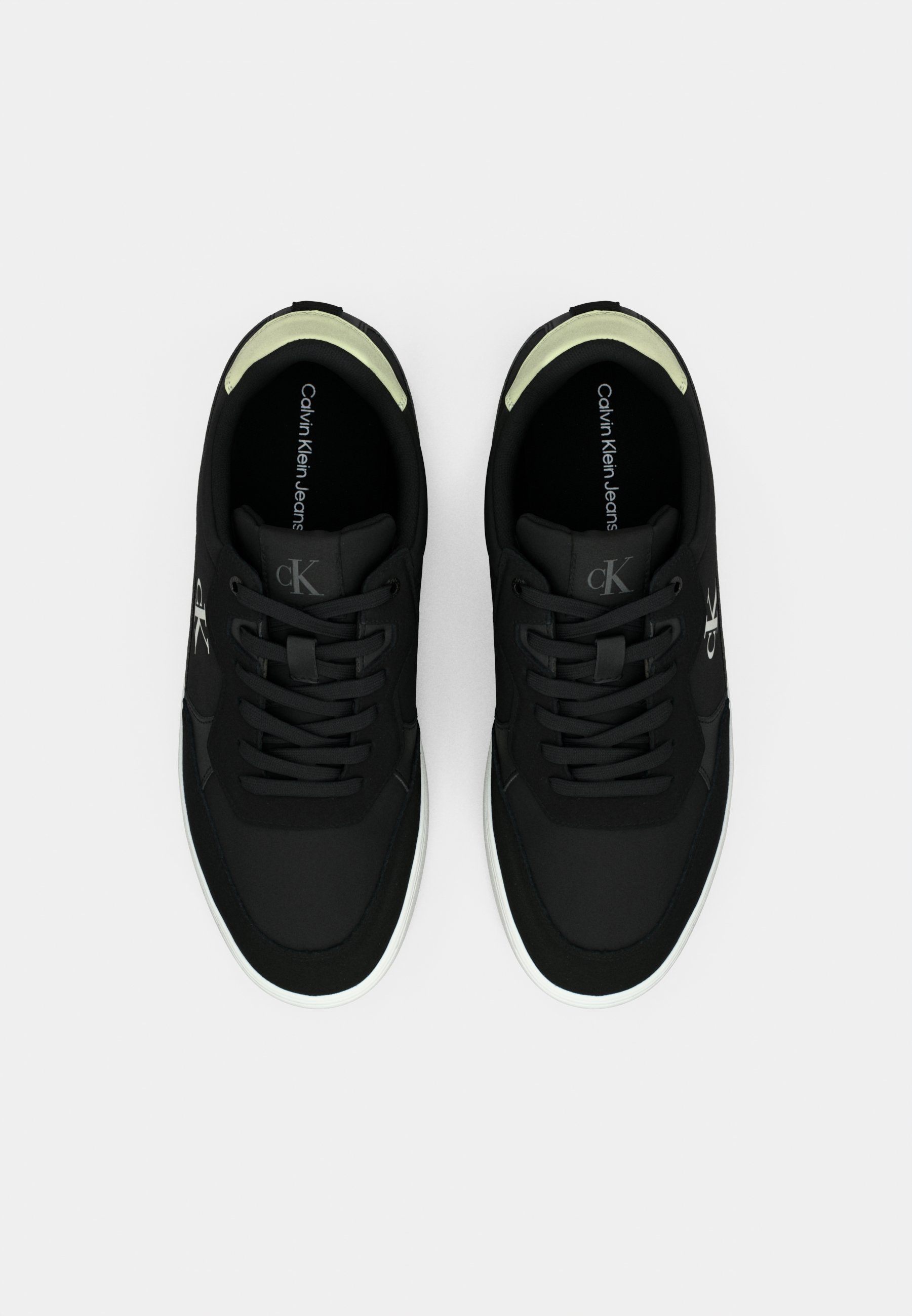 Calvin Klein Jeans CLASSIC CUPSOLE - Sneakers - zwart/wit jade/wild lime