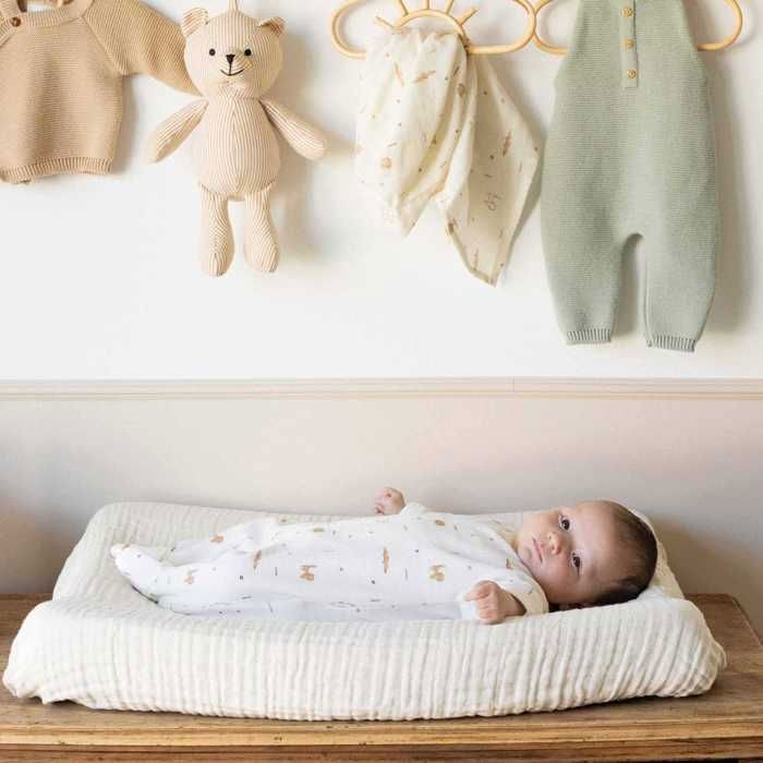 Body unisex para recién nacidos Three Kilos Seven