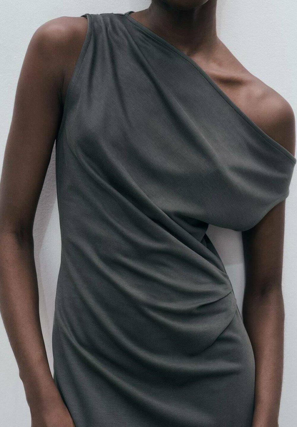 Mango ASYMMETRICAL - Vestido Maxi - antracite