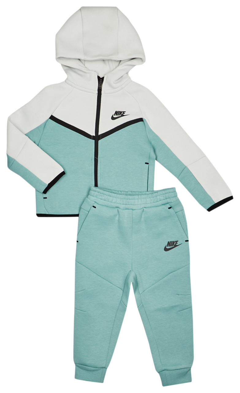 Nike Tech Fleece