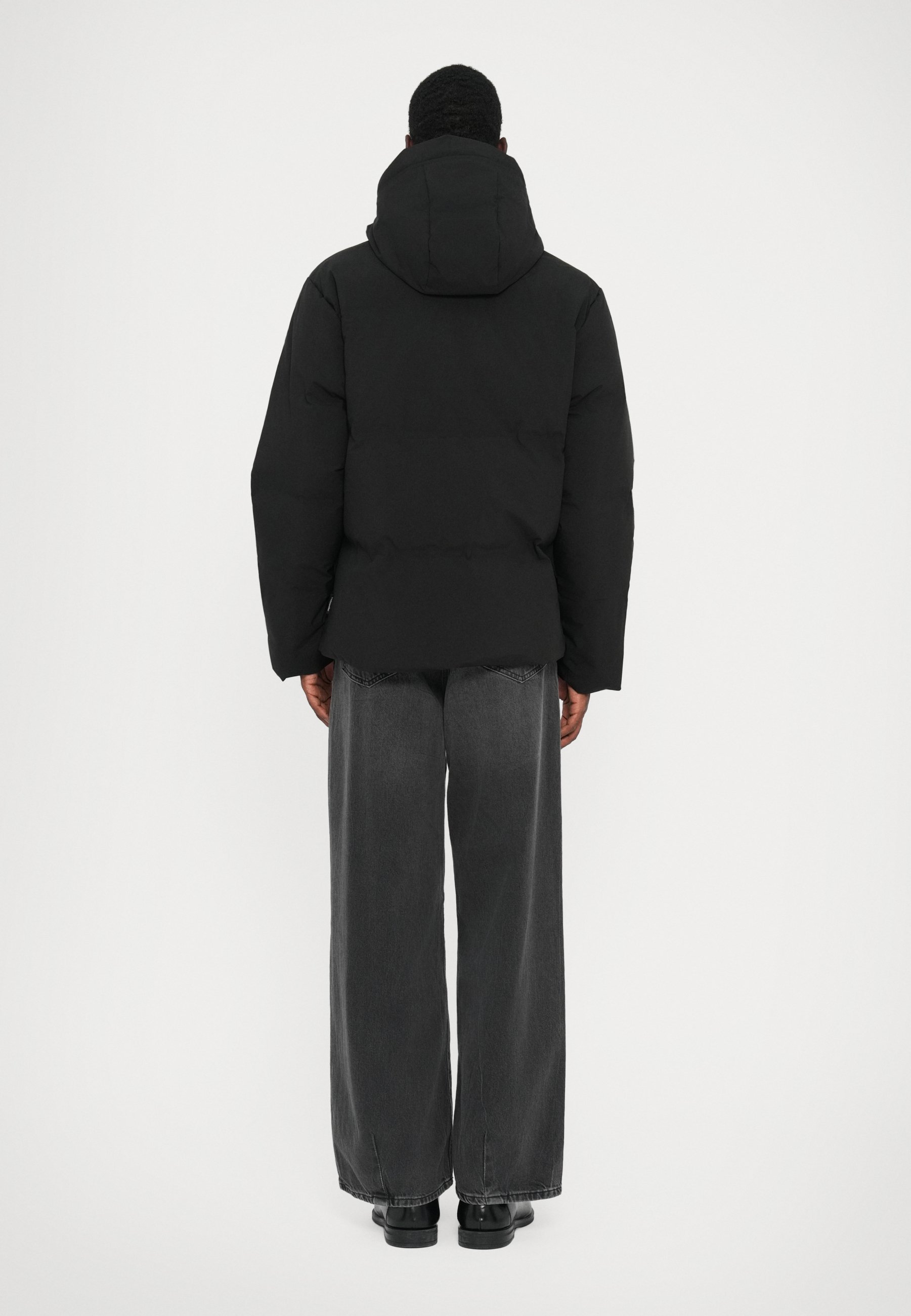 Holzweiler DOVRE JACKET - Donsjack - zwart