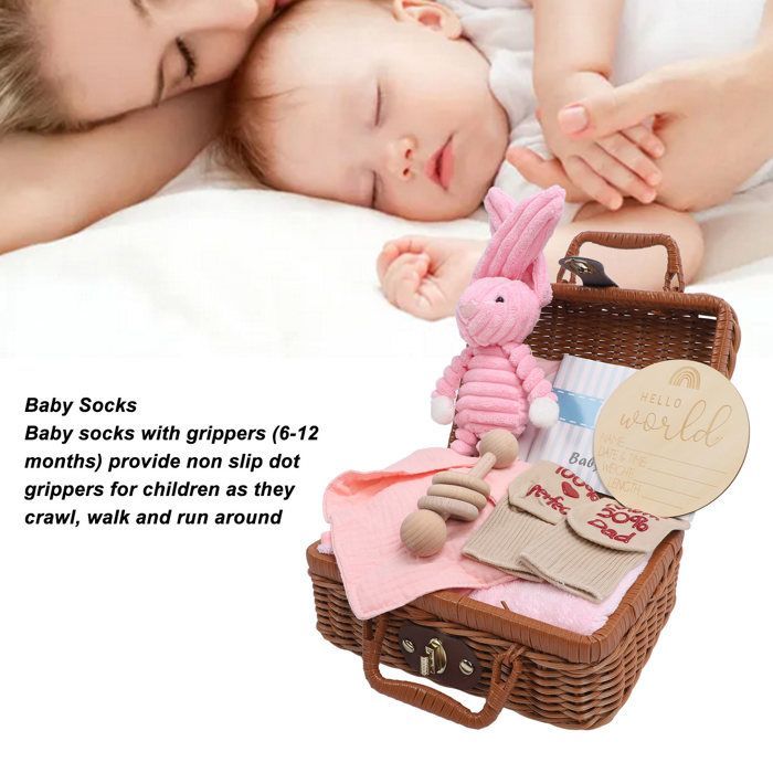 Cesto regalo per baby shower SALALIS, cesto regalo per baby shower con vestiti, bambola di legno, set per la cameretta, rosa
