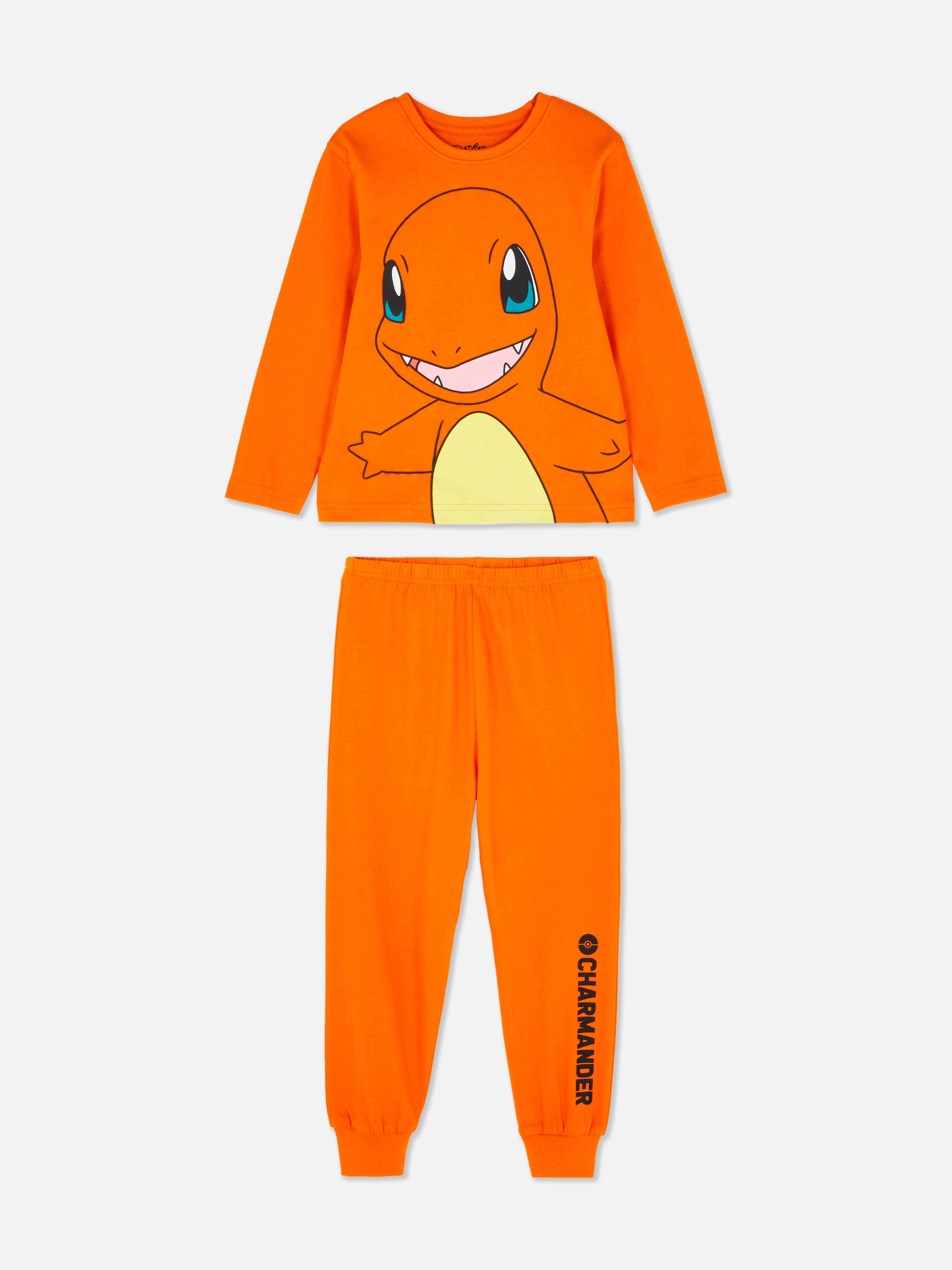 Pijamale Pokémon cu imprimeu Charmander O pijama lungă Pokémon cu Charmander în rolul principal