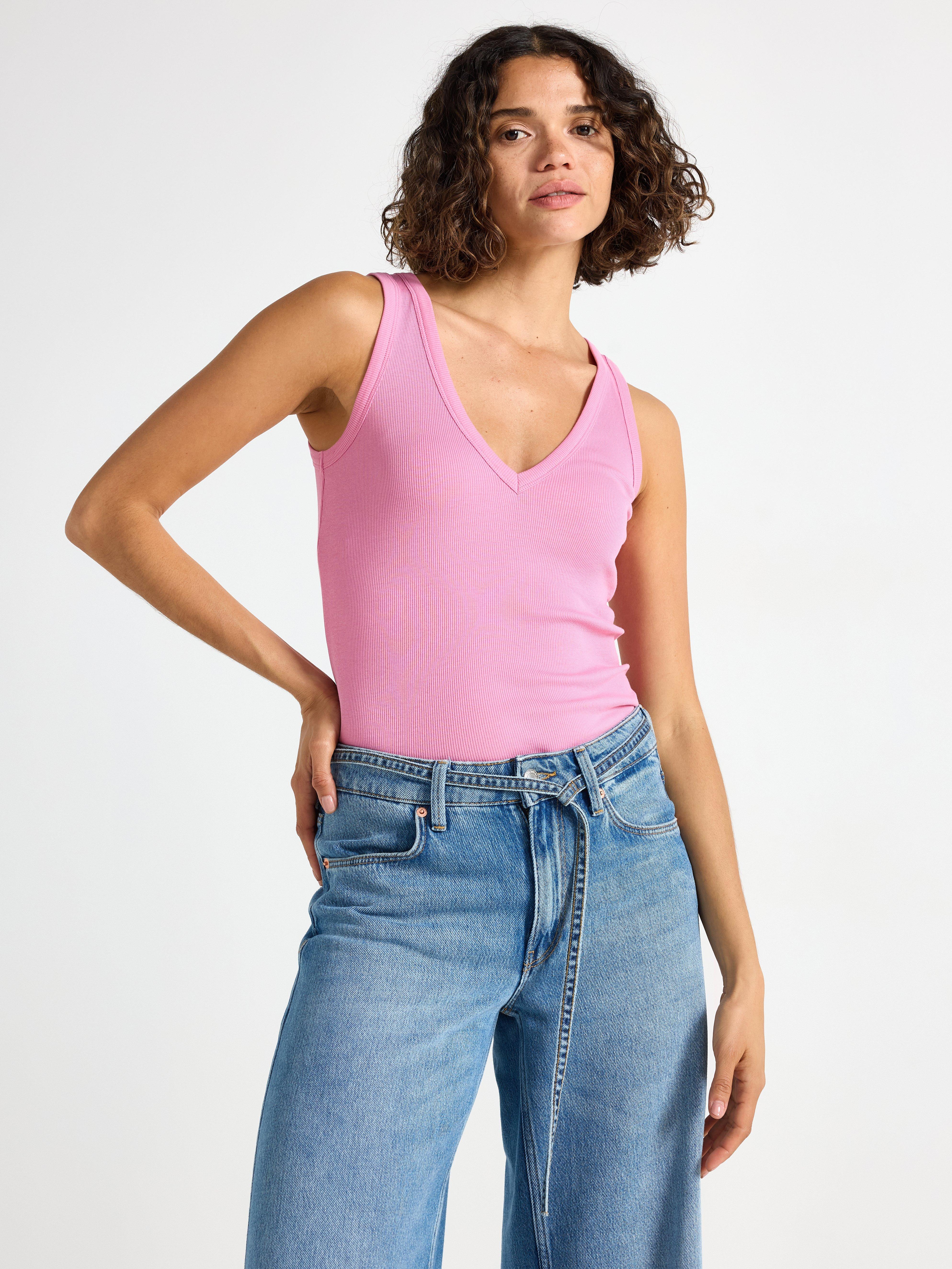 Rebrasti lan Dusty Pink