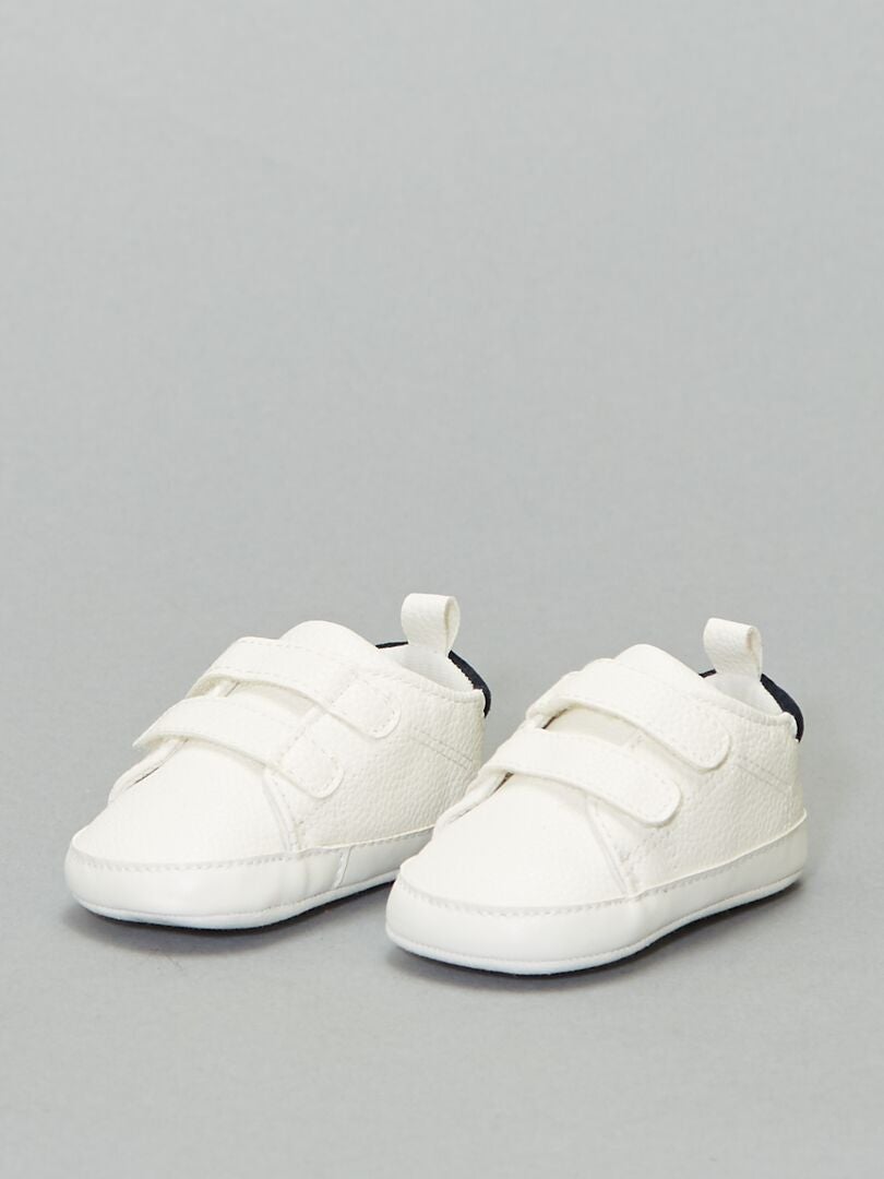 Tweekleurige sneakers met klittenbandsluiting - wit