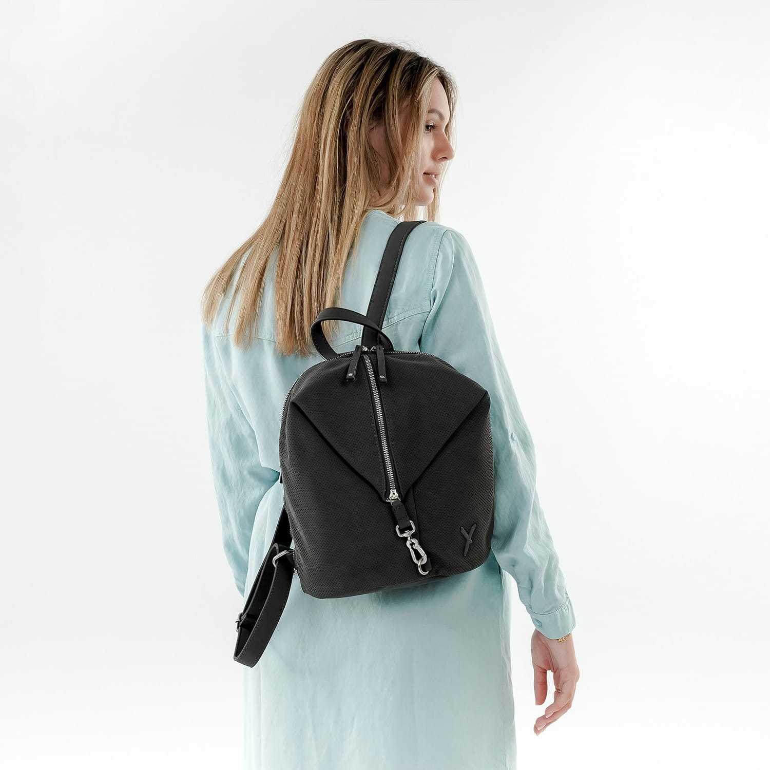 SURI FREY Nahrbtnik SFY Romy - 1 kos