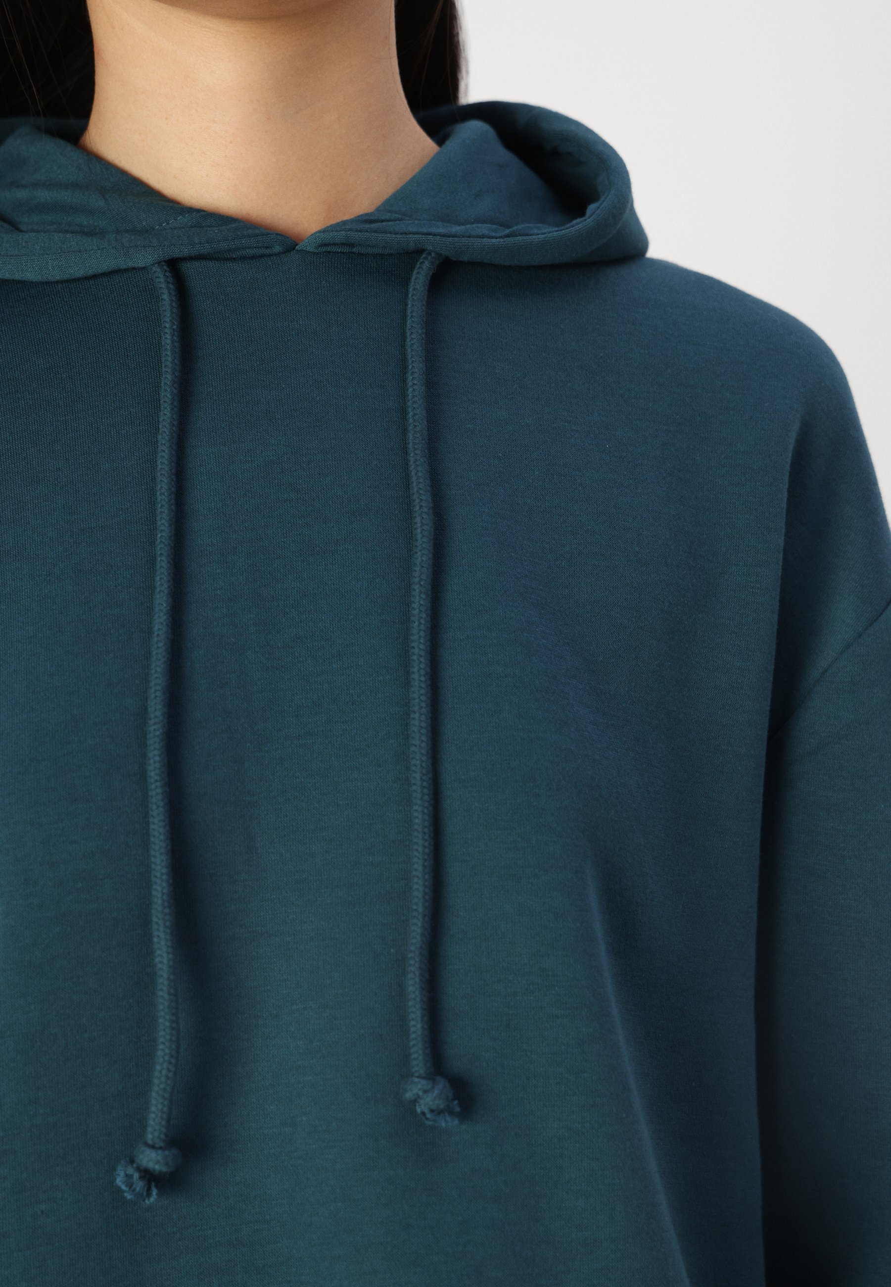 Pieces PCCHILLI HOODIE - Hoodie - reflecterende vijver