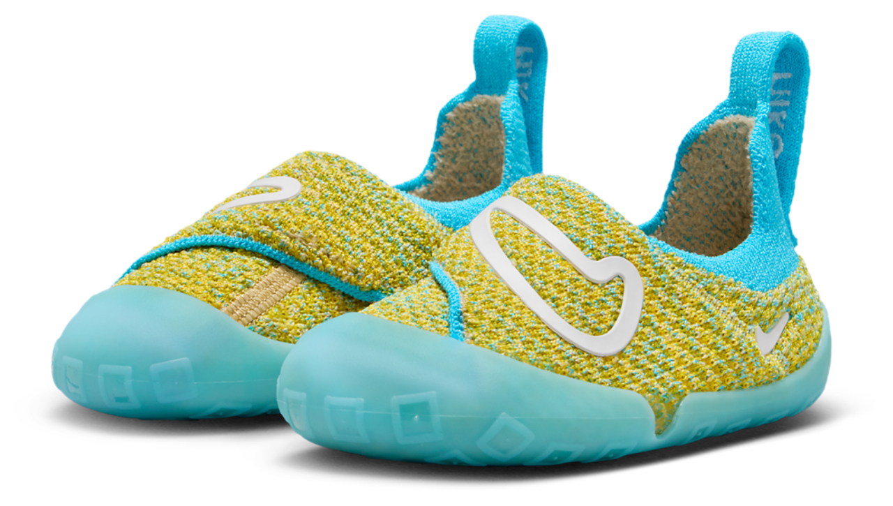 Nike Swoosh 1