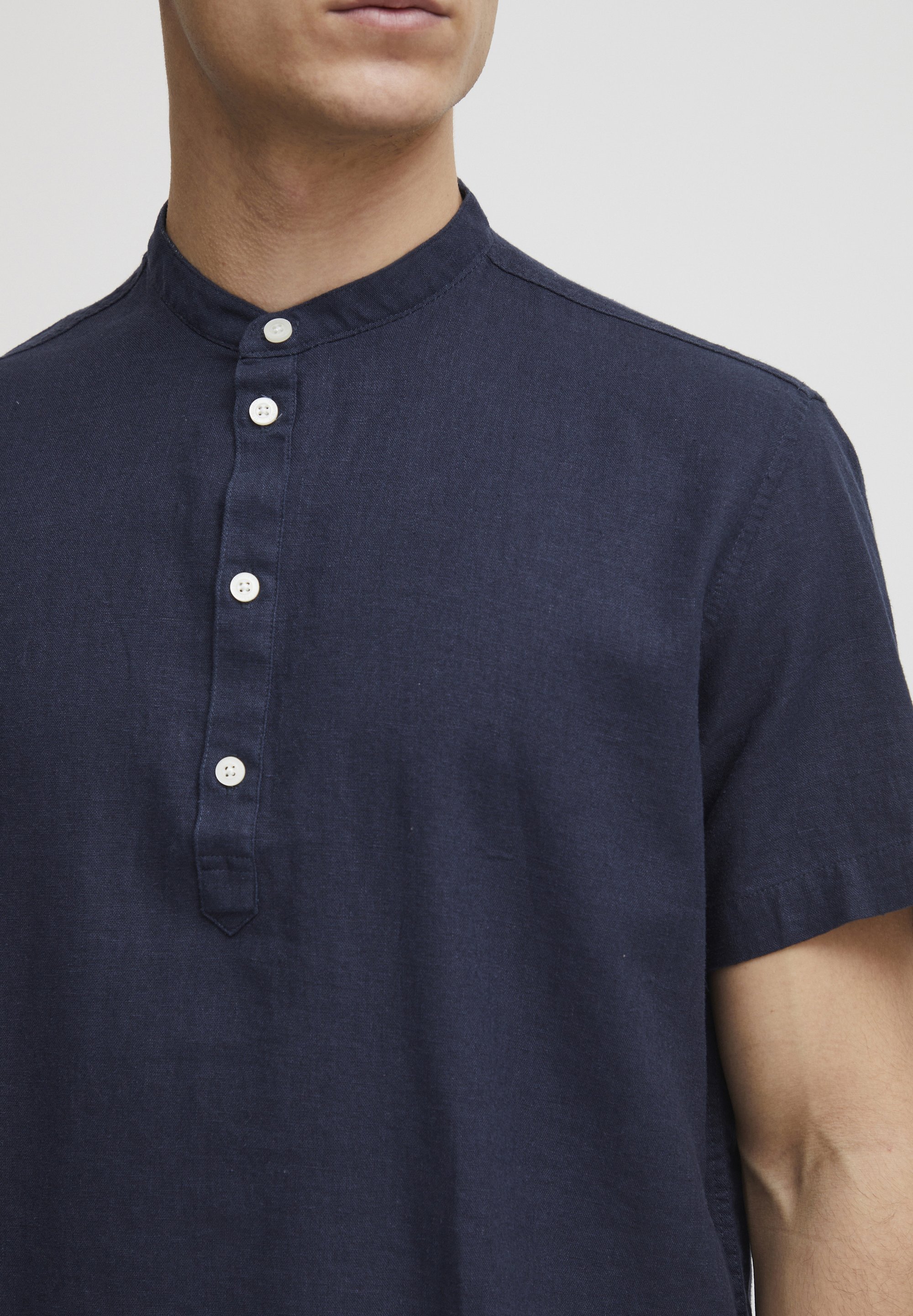 Projet 11 NEAR LINEN MIX - Chemise - badge bleu