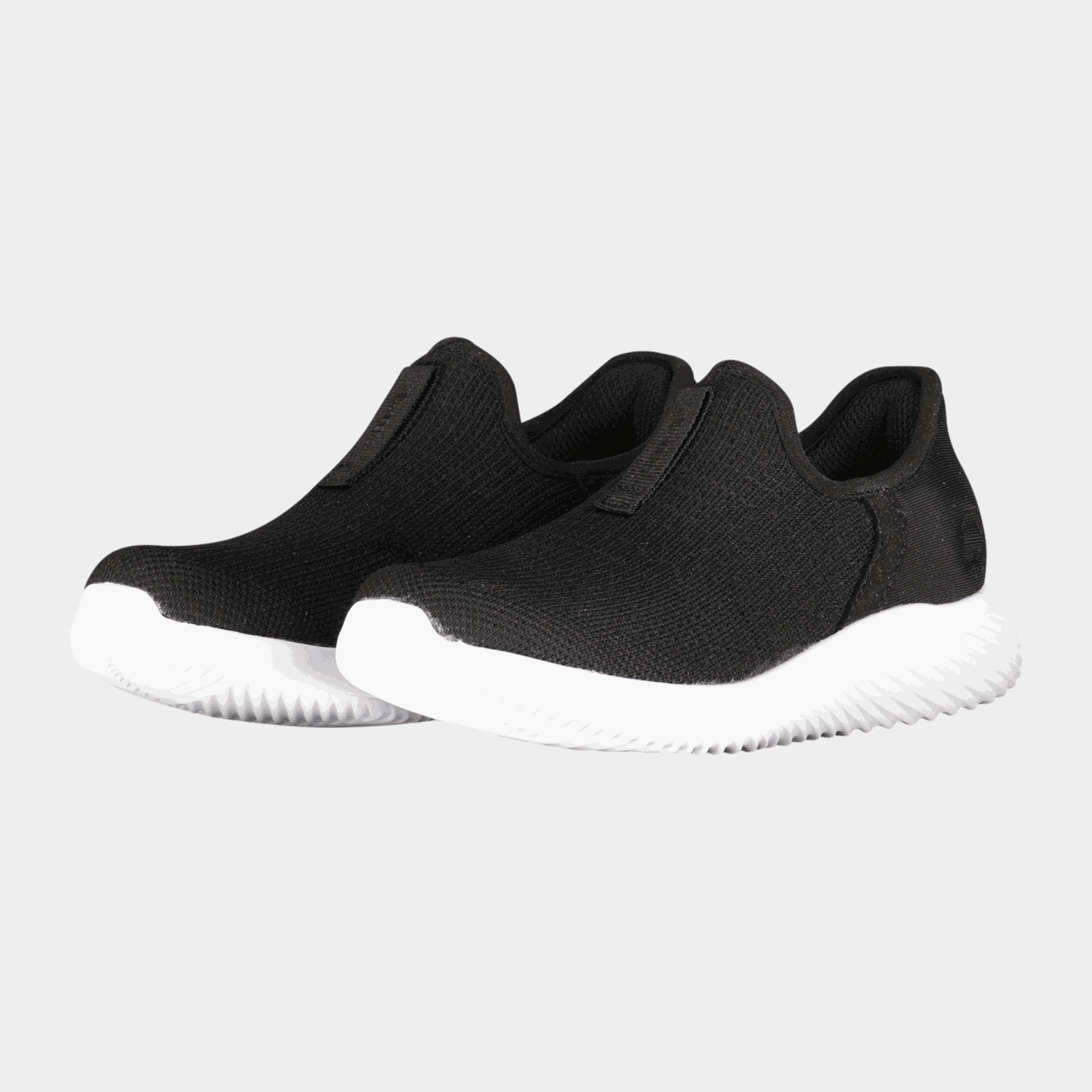  Tênis infantil casual Arvika Slip-On, sem usar as mãos.