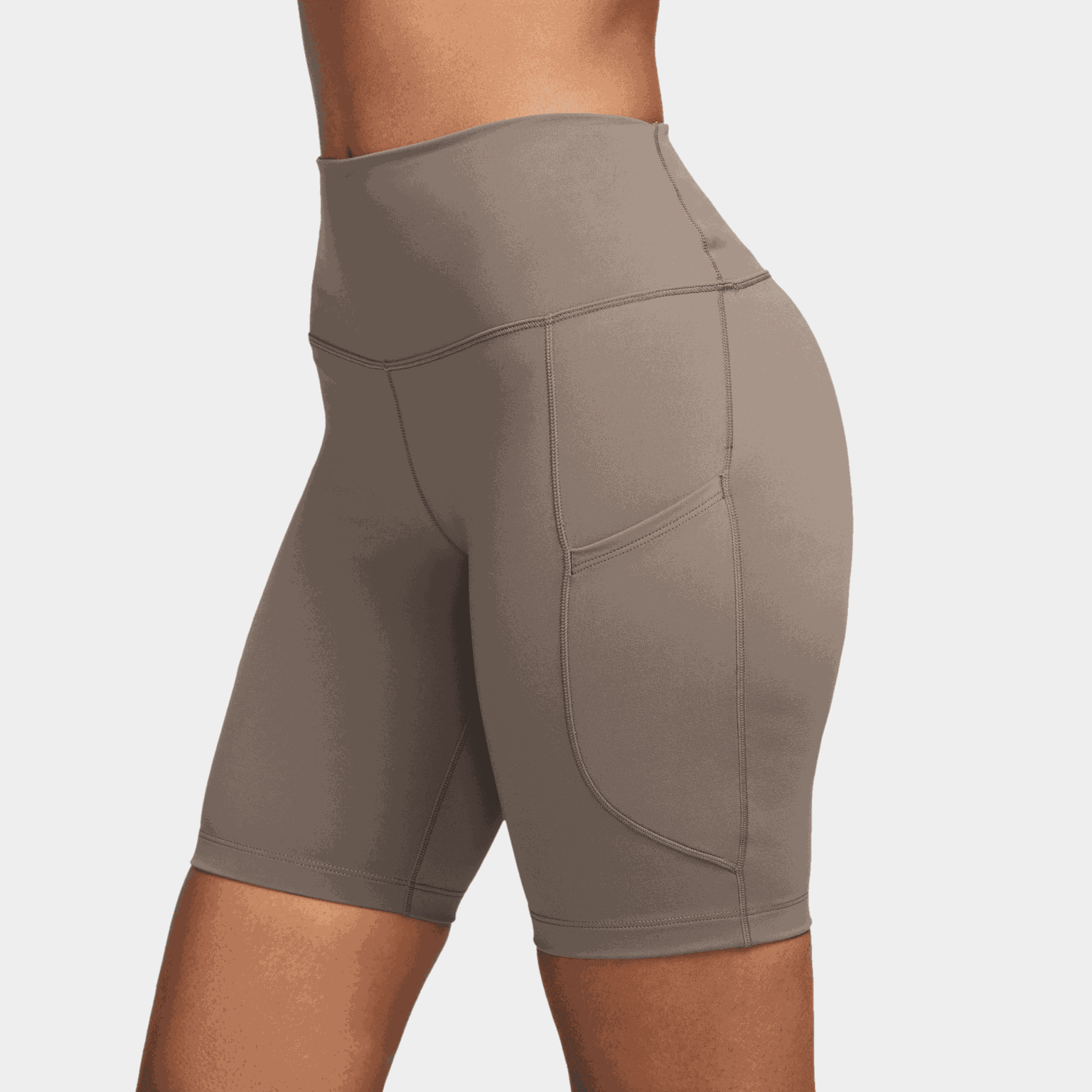 Damskie spodenki rowerowe Dri-FIT z wysokim stanem, długości 20 cm, idealne na trening.