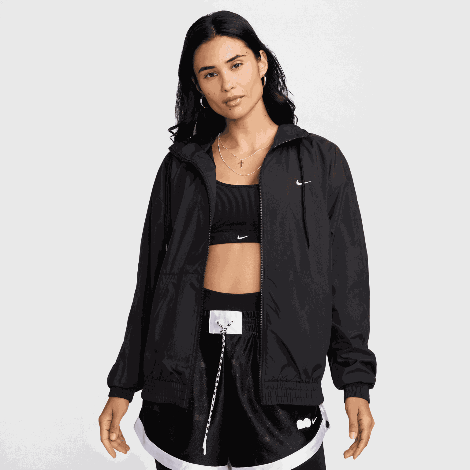 Chaqueta deportiva clásica de tela para mujer