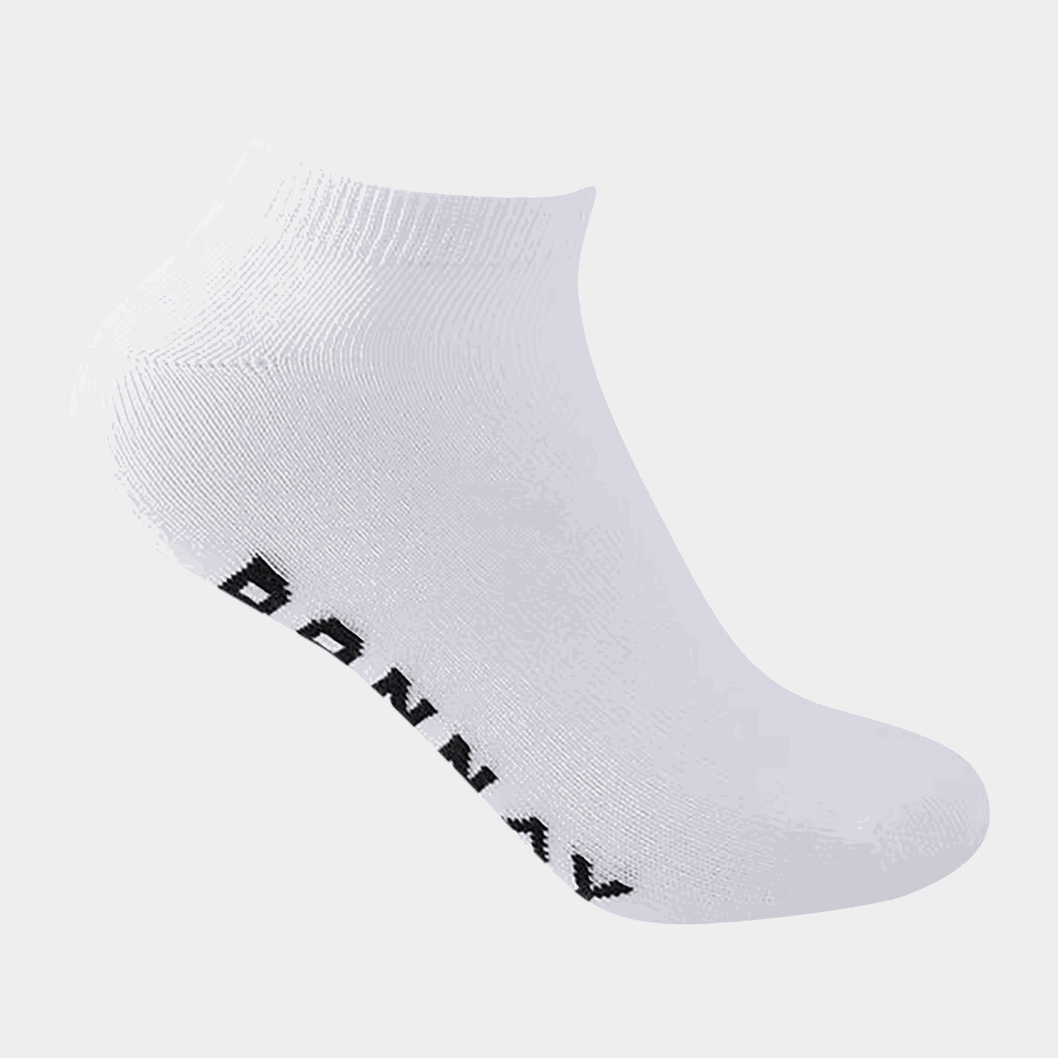  Pakket van 10 paar sportschoenen en sokken voor kinderen.
