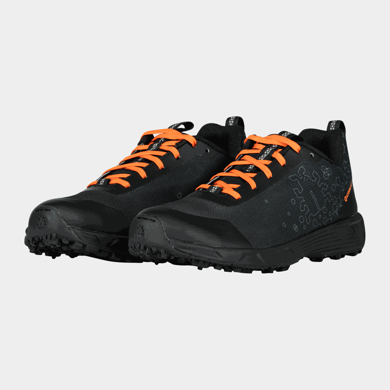  Damskie buty do biegania z kolcami Route BUGrip – czarne