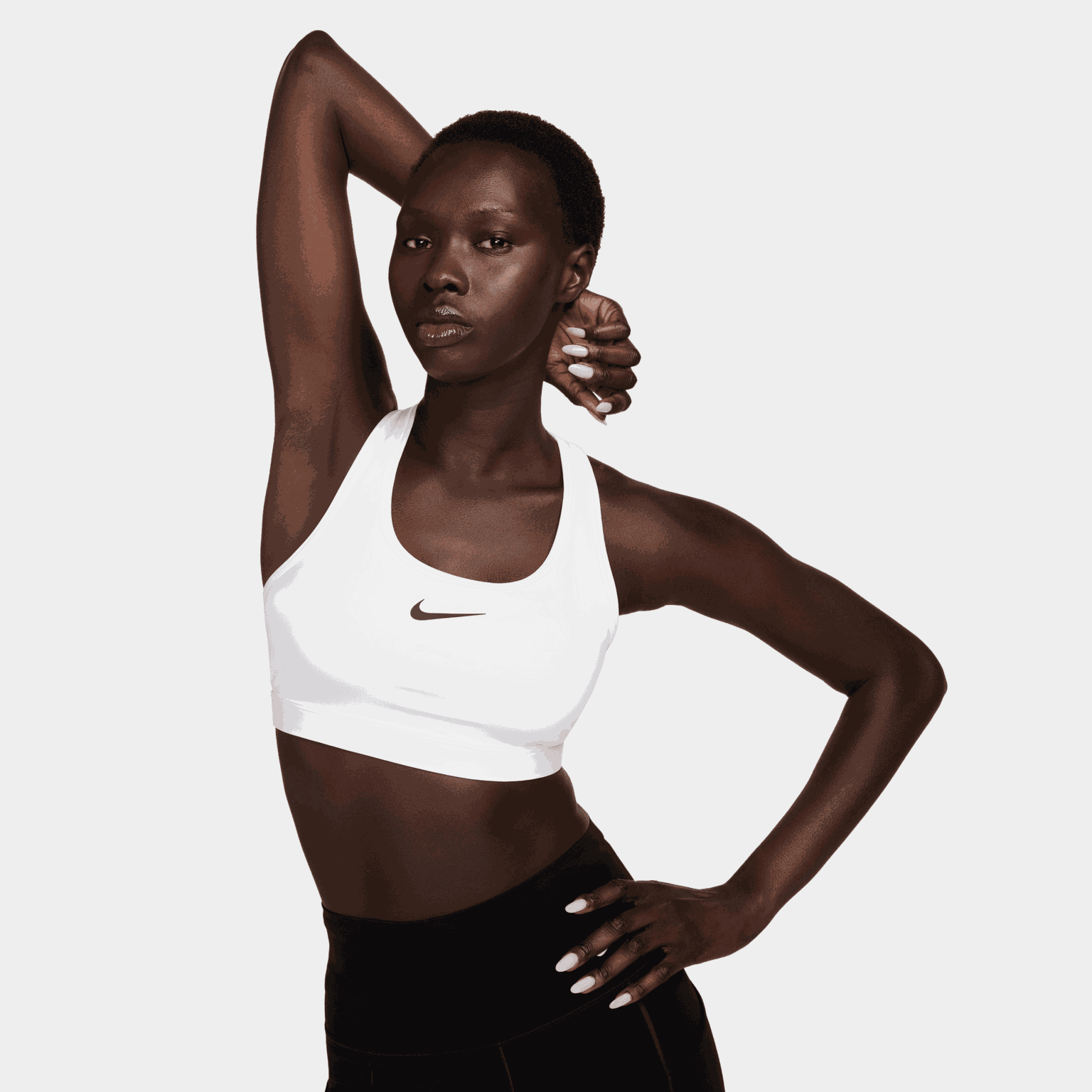 Sportovní podprsenka Swoosh Medium, Dámská sportovní podprsenka