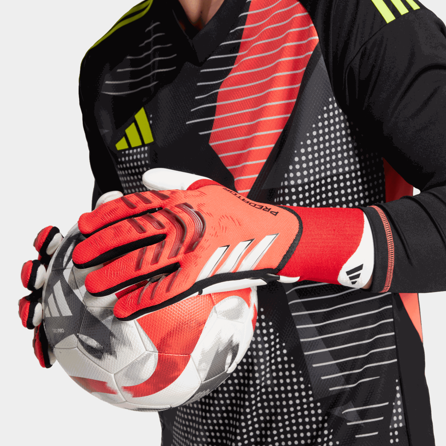  Predator Glove Pro unisex kapuskesztyű - Piros