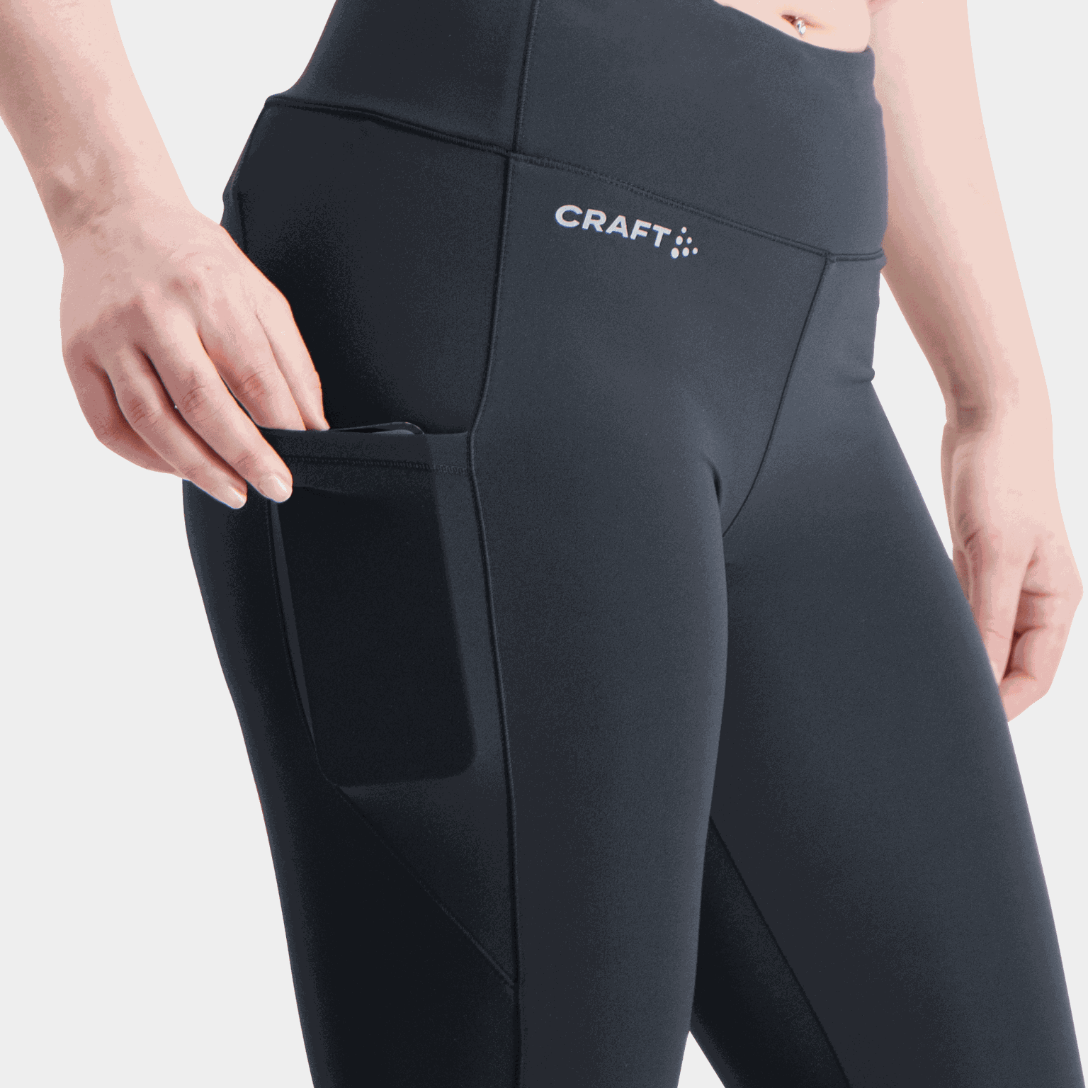 Calça legging esportiva feminina Essence Capri 2 - preta