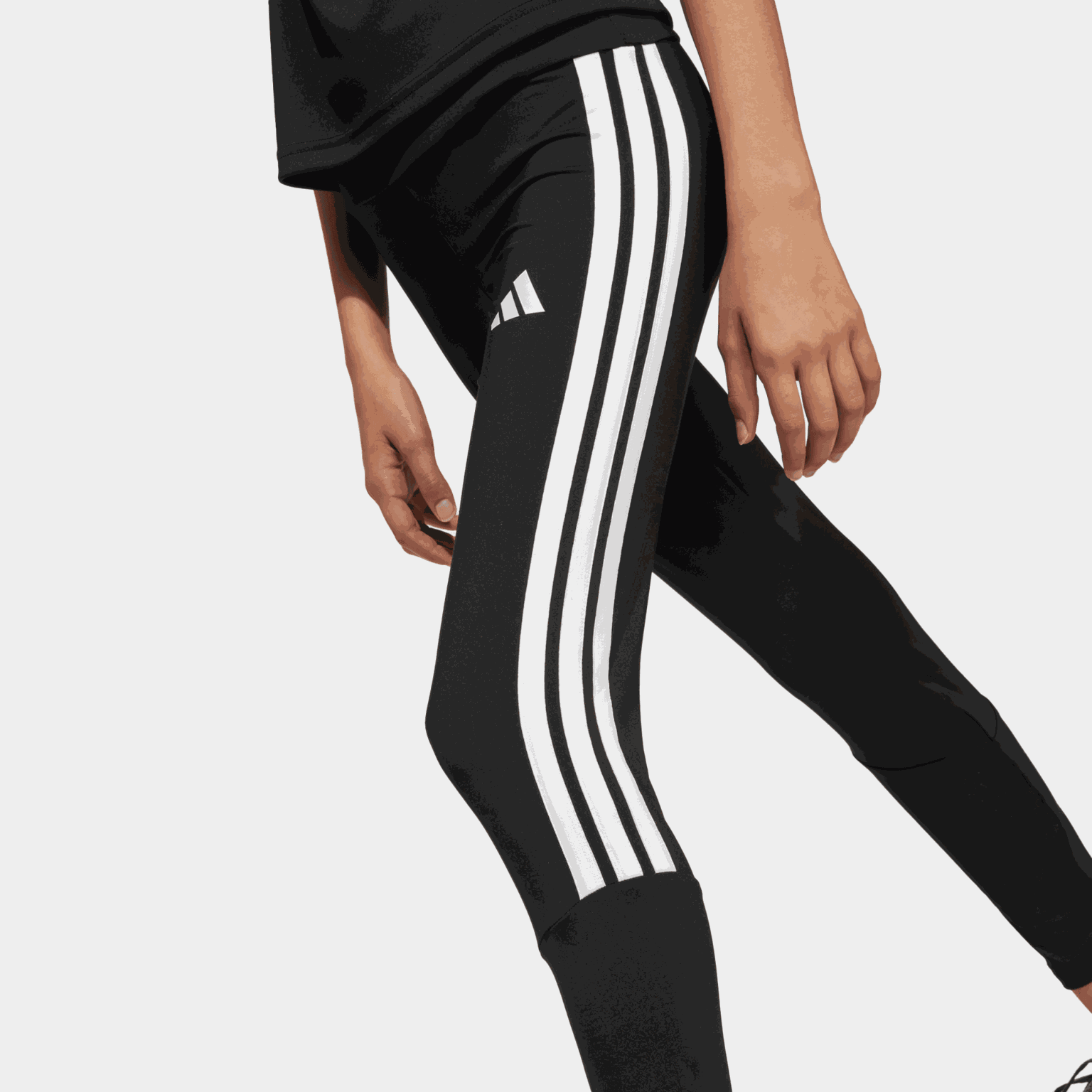 Train Essentials 3-Stripes Leggings, treningstights, junior - Svart