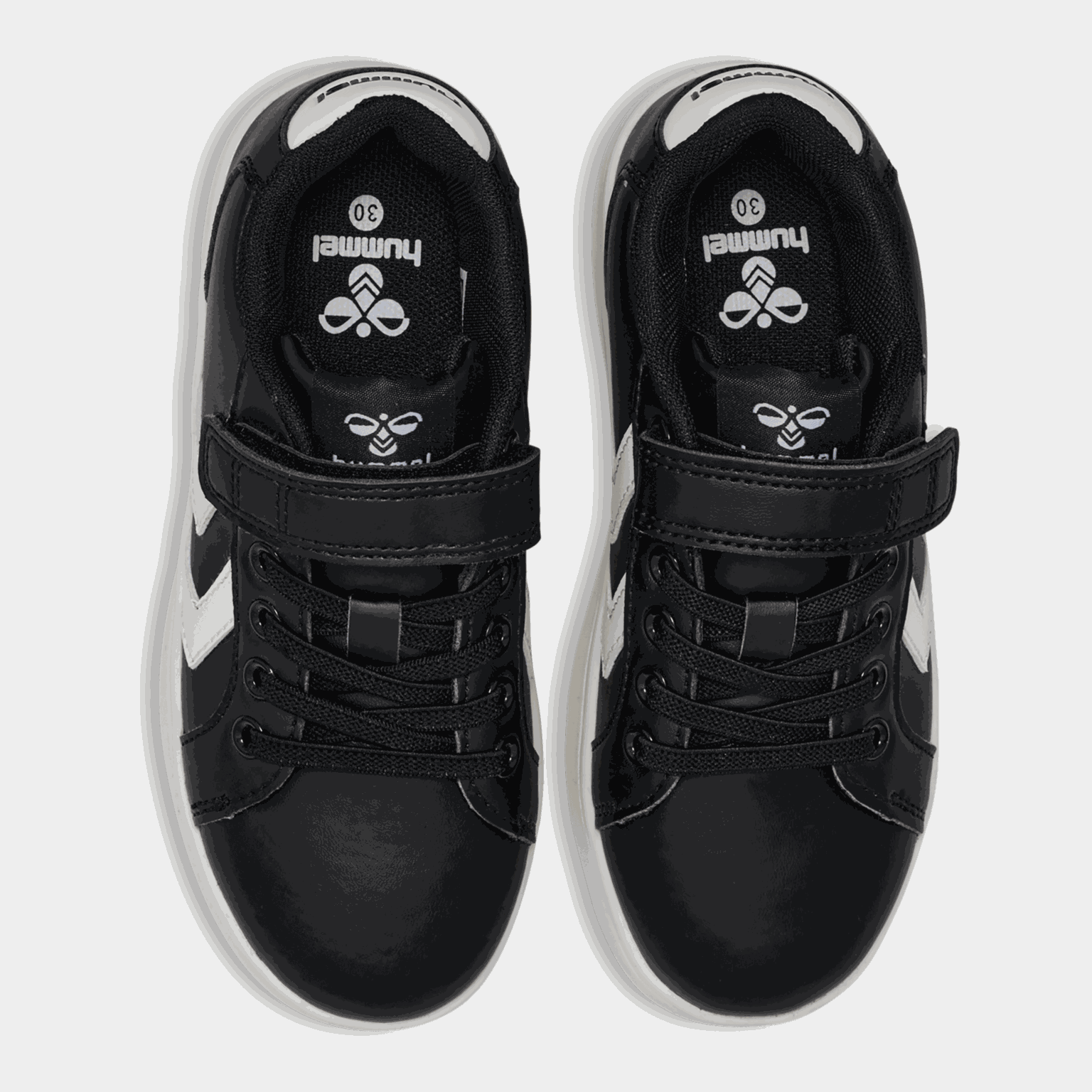 Buty sportowe Derby Court JR, model młodzieżowy
