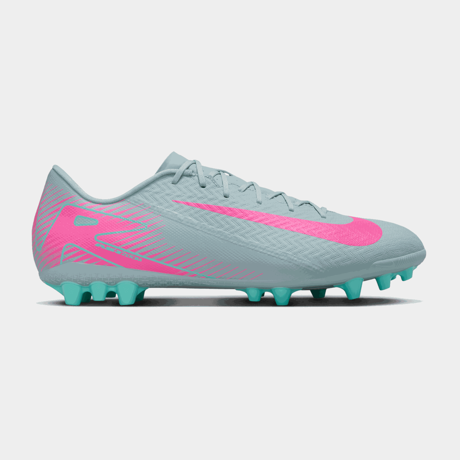  Pánské fotbalové kopačky Zoom Vapor 16 Academy AG, určené pro použití na umělé trávě.