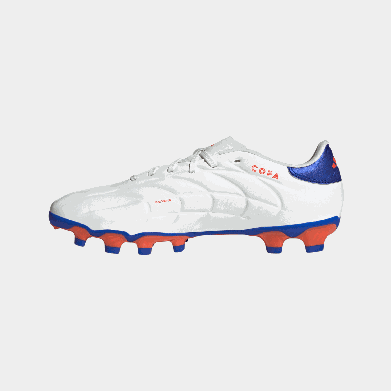 COPA Pure 2 Pro MG Q3 24, Chaussures de football pour gazon naturel et synthétique, Unisexe – Blanc