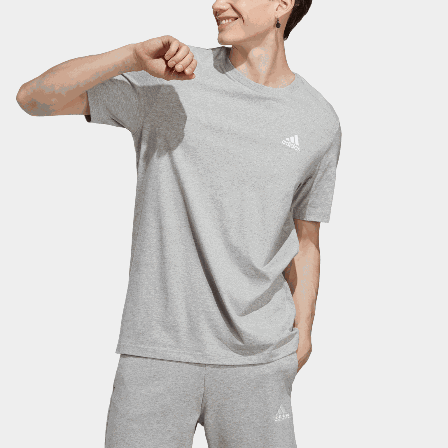  T-shirt basic in jersey, t-shirt da uomo - grigia
