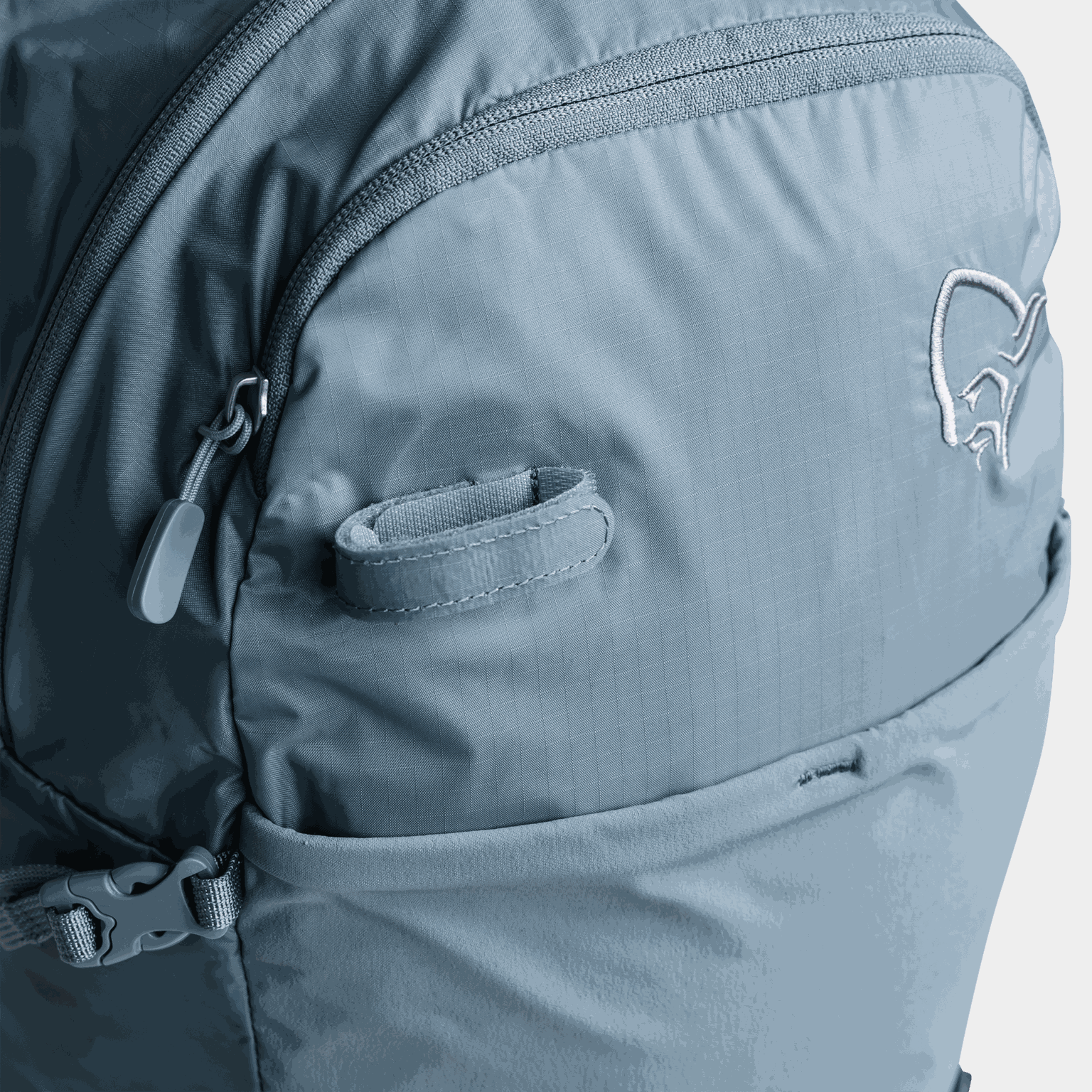 Sac à dos femund econyl70 20L - Gris