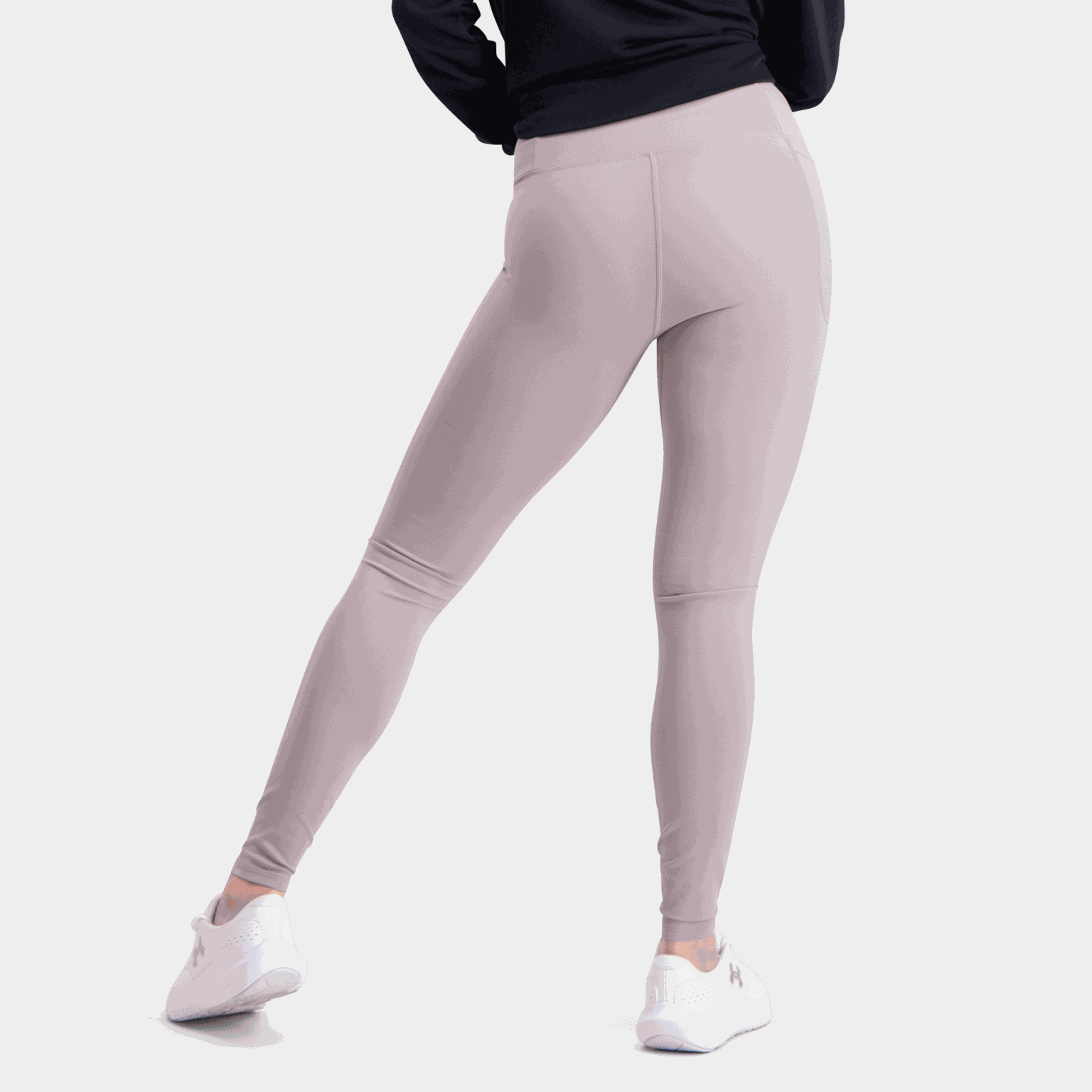  Leggings és sportleggings nőknek az EMEA régióban.