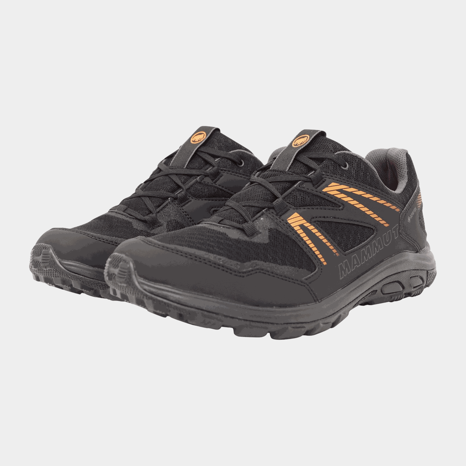 Girun Low GTX túrabakancs - fekete