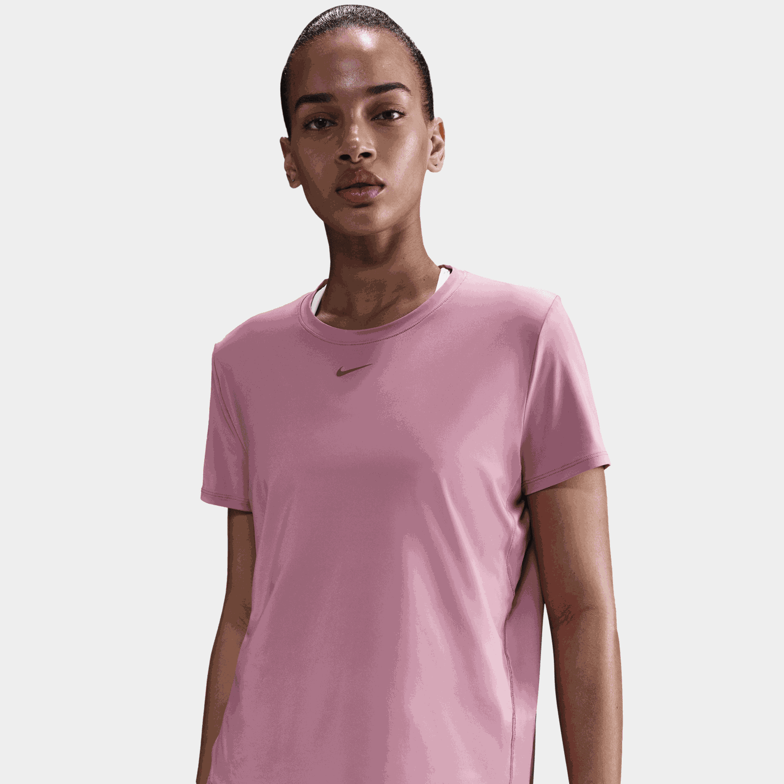 Klasyczny T-shirt Dri-FIT z krótkim rękawem dla kobiet.