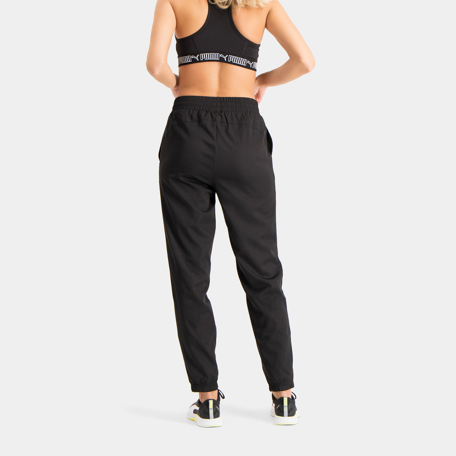 Calça esportiva feminina - preta