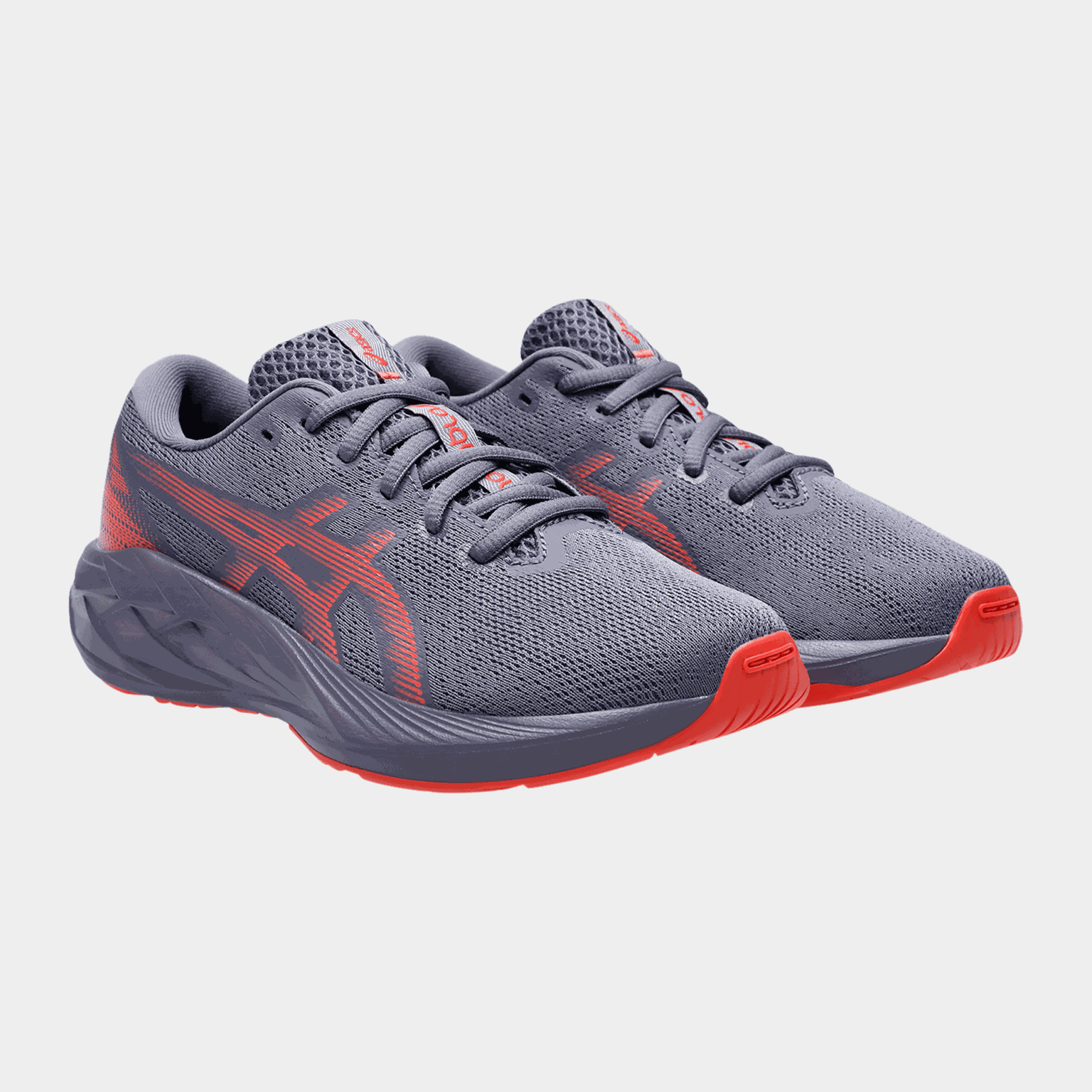  Novablast 5 Gs, buty do biegania dla dzieci i nastolatków.