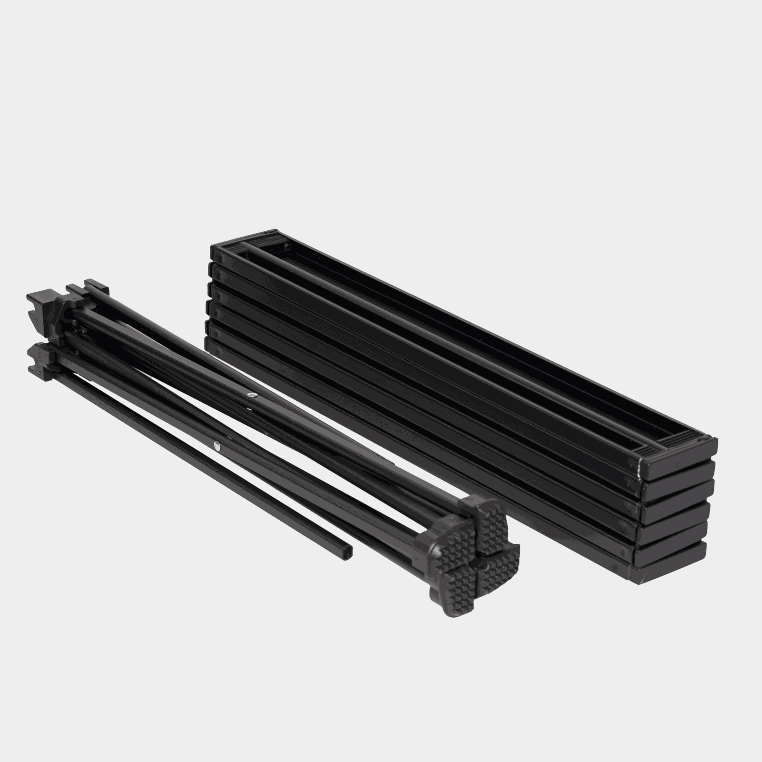  Kleine zwarte campingtafel