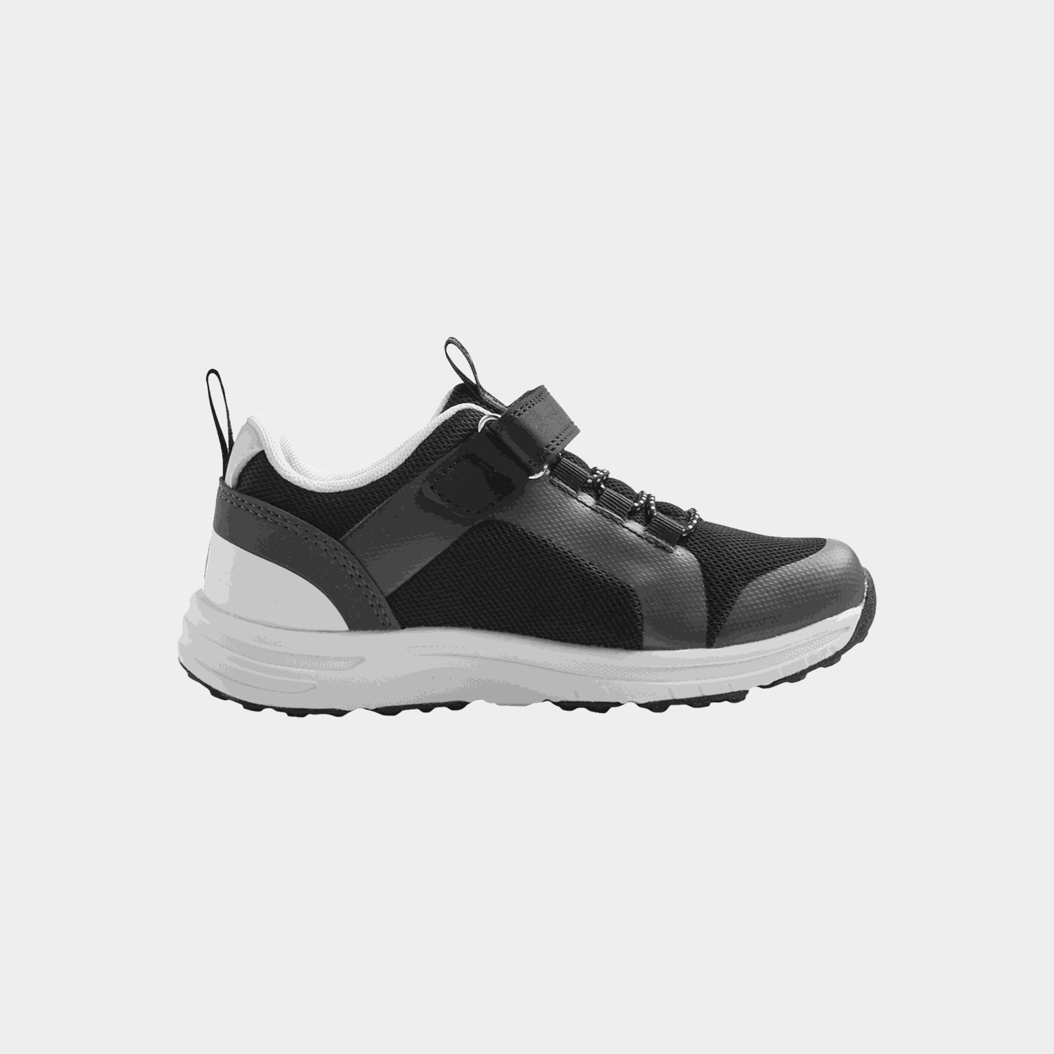  Reimatec Enkka, wodoodporne buty rekreacyjne dla dzieci.