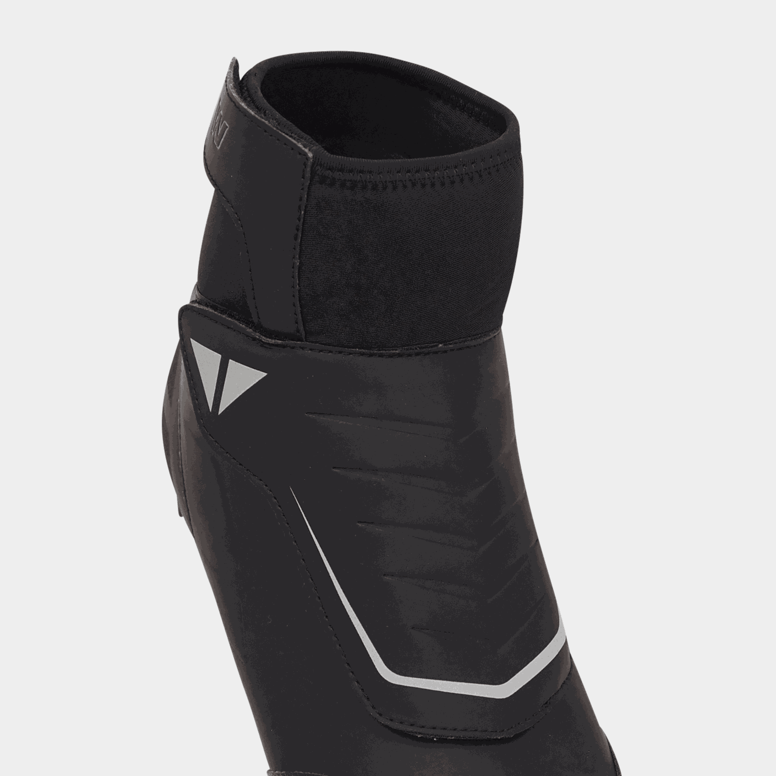 Unisex Ultimate Winter Shoe 24 Zimní cyklistické boty - černé